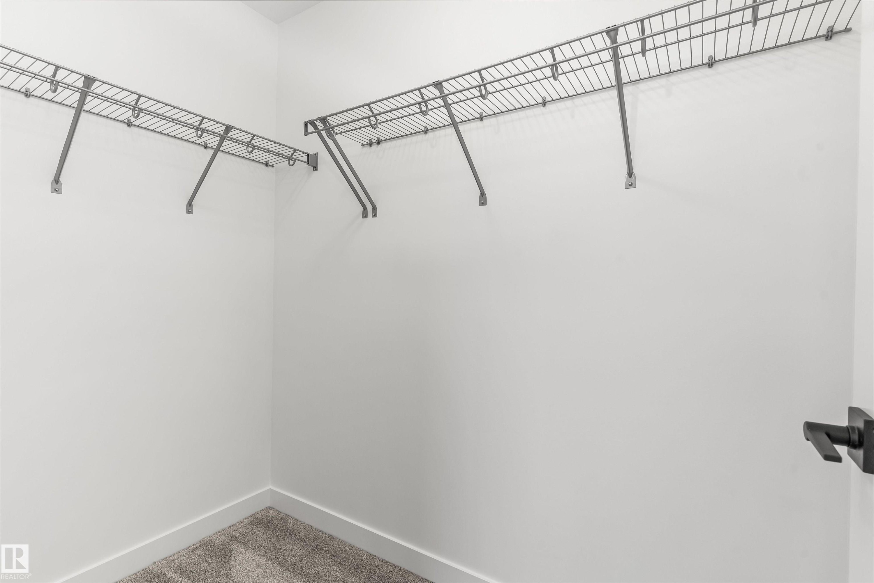 1048 Cristall Crescent, Edmonton, AB