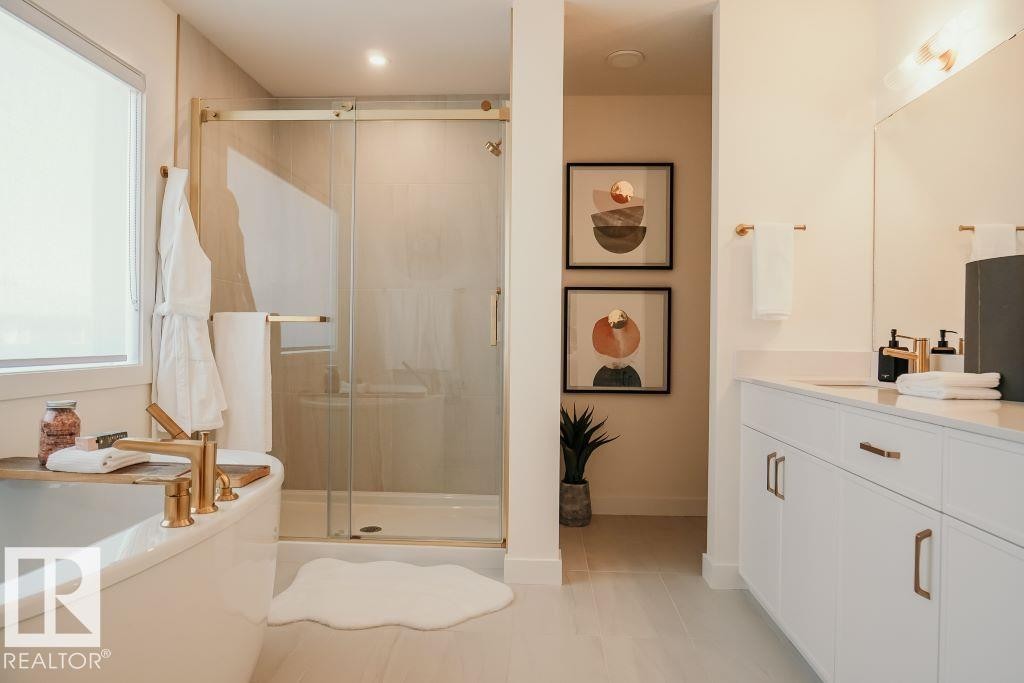 7017 50A Avenue, Beaumont, AB - Indoor Photo Showing Bathroom