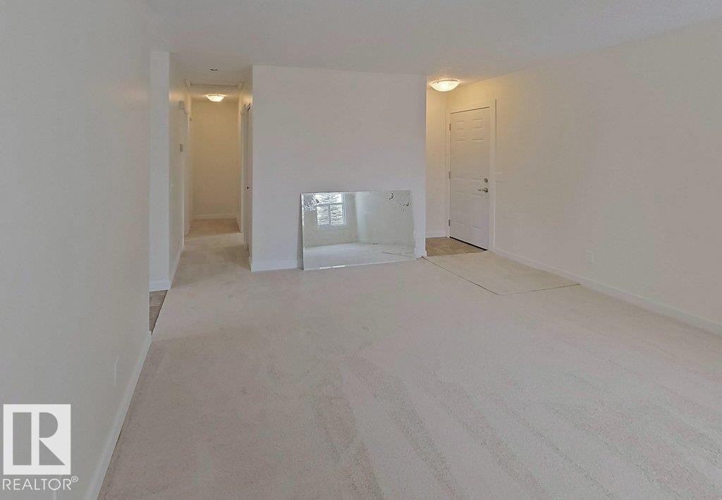 4507 35 Avenue, Edmonton, AB - Indoor Photo Showing Other Room