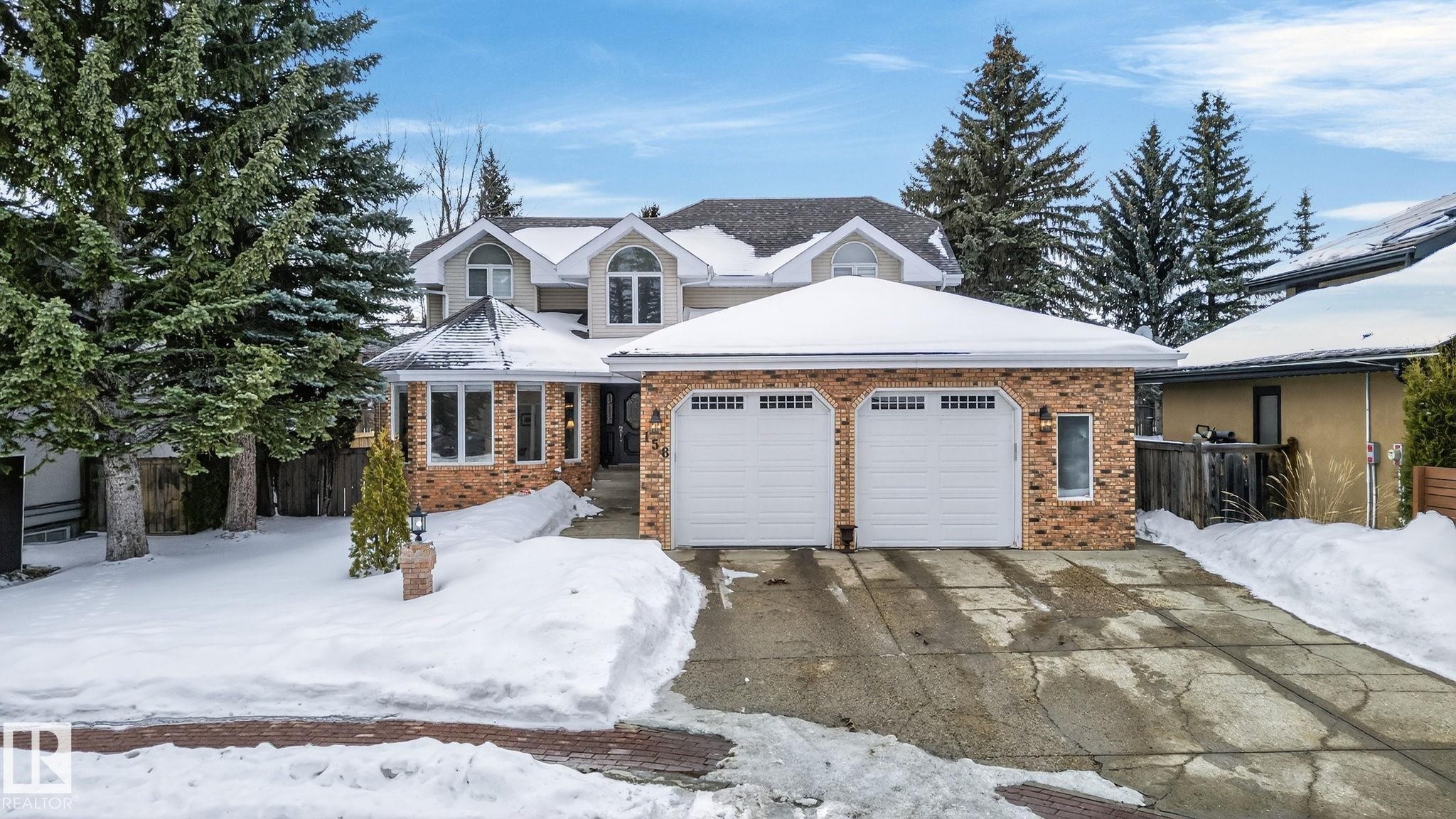 158 Wolf Ridge Place, Edmonton, AB - Outdoor With Facade