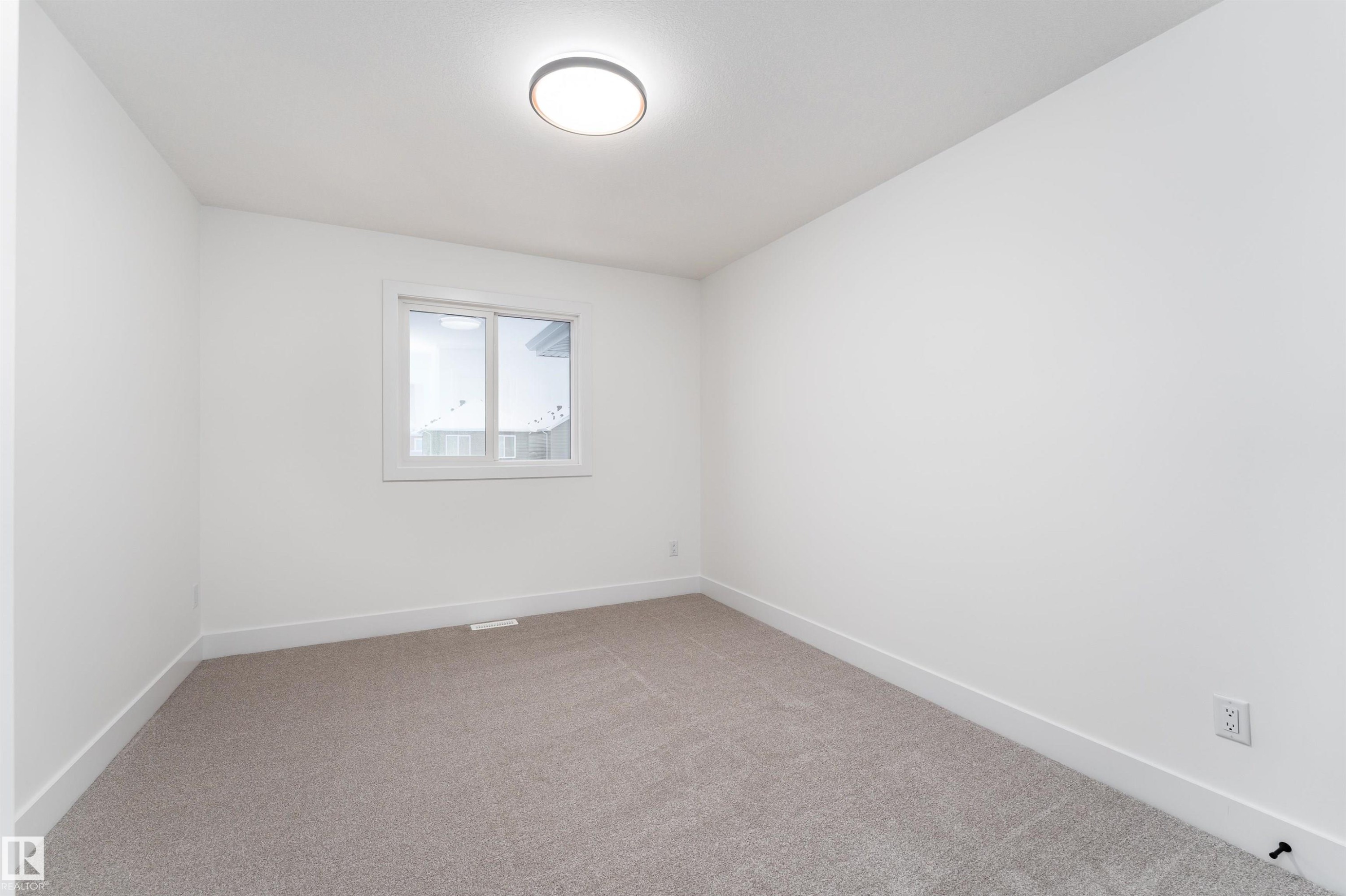 3109 Magpie Way, Edmonton, AB