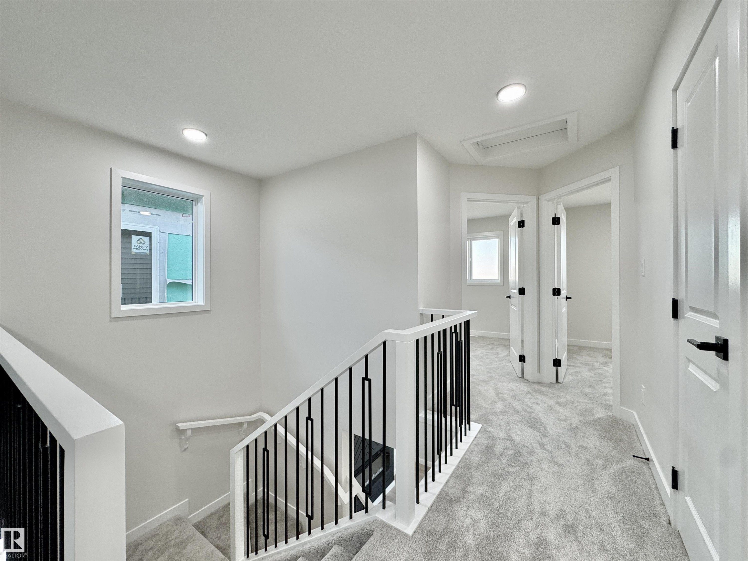 133 Pierwyck Loop, Spruce Grove, AB - Indoor Photo Showing Other Room