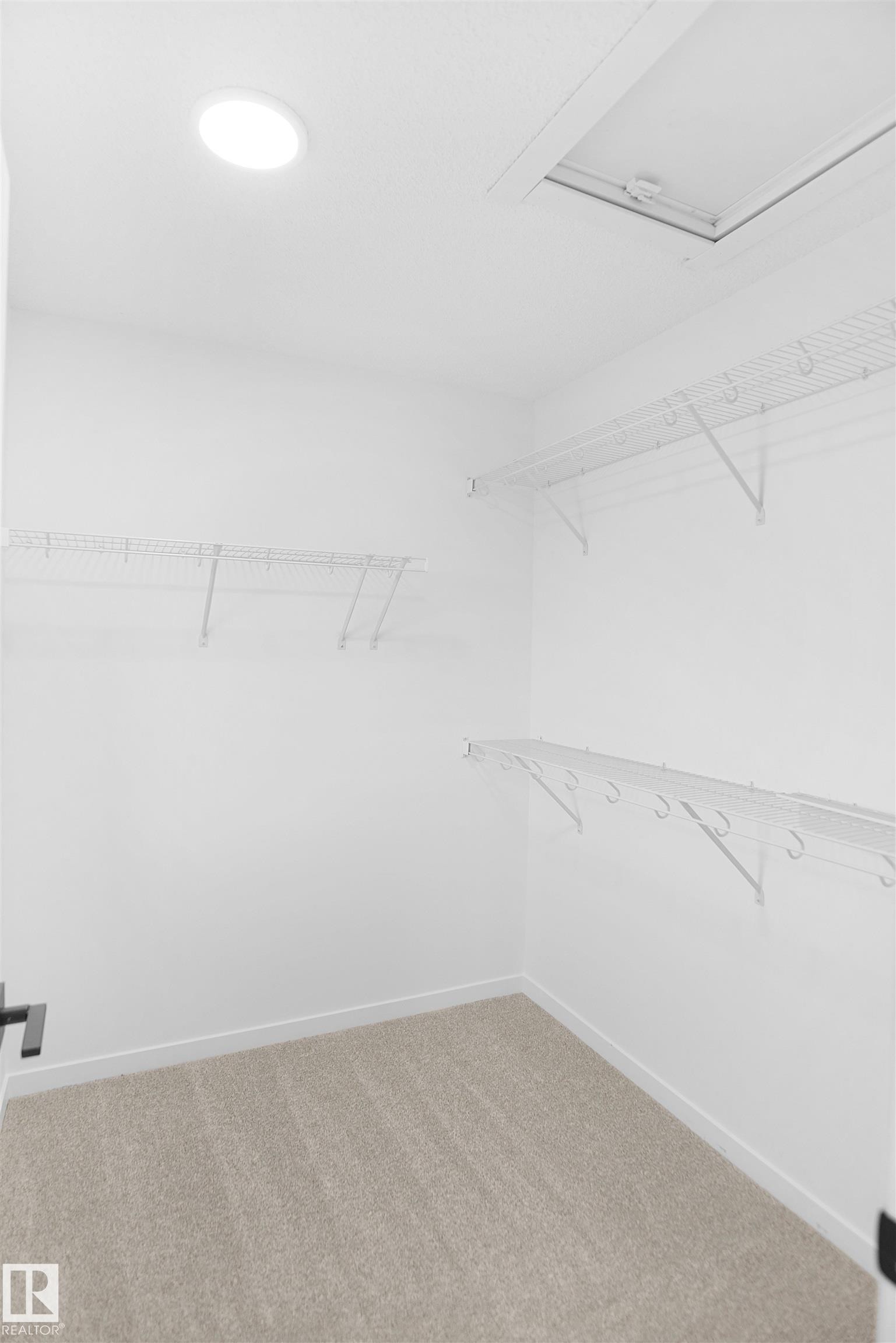 32 1430 Aster Way, Edmonton, AB - Indoor With Storage