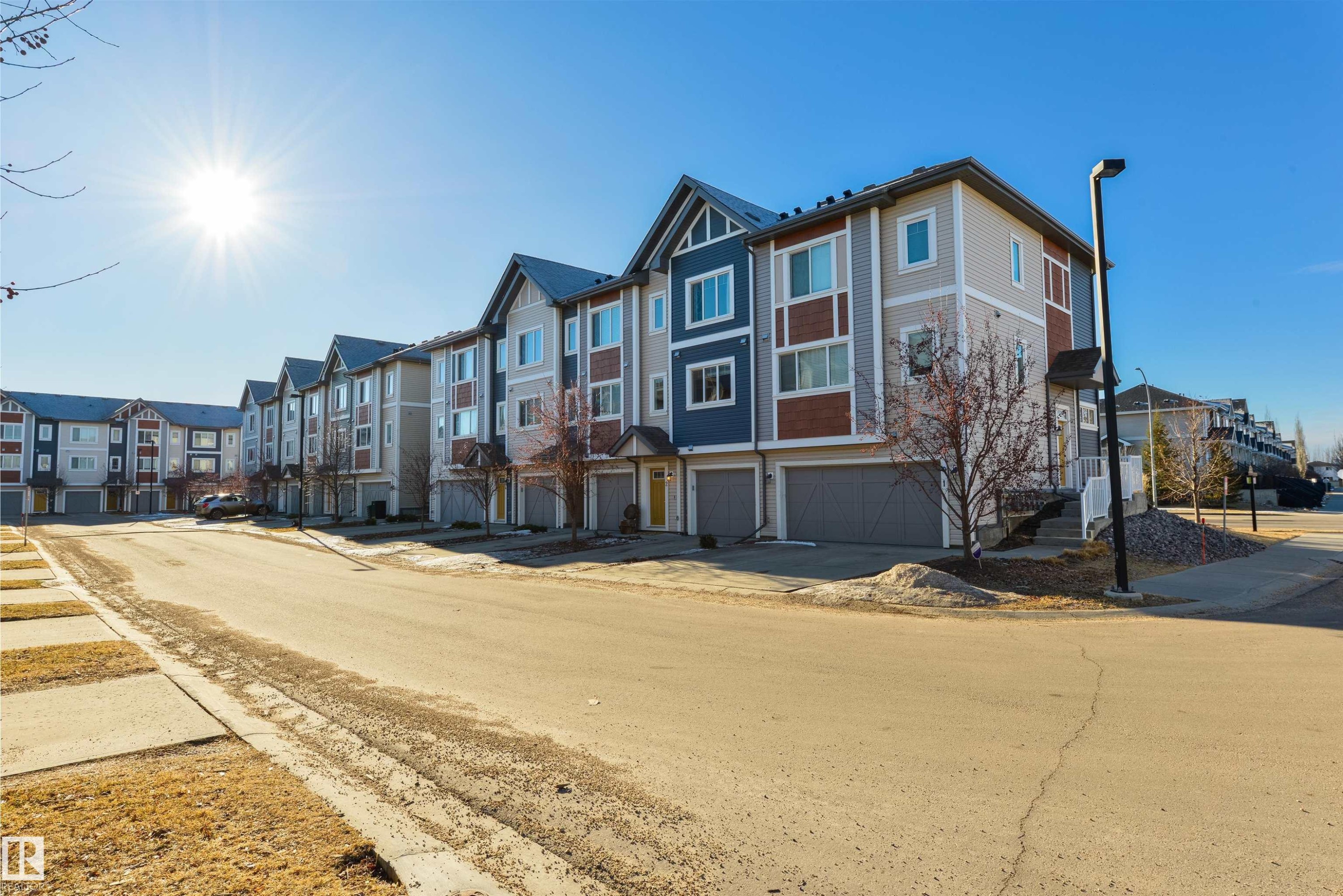 2 320 Secord Boulevard, Edmonton, AB