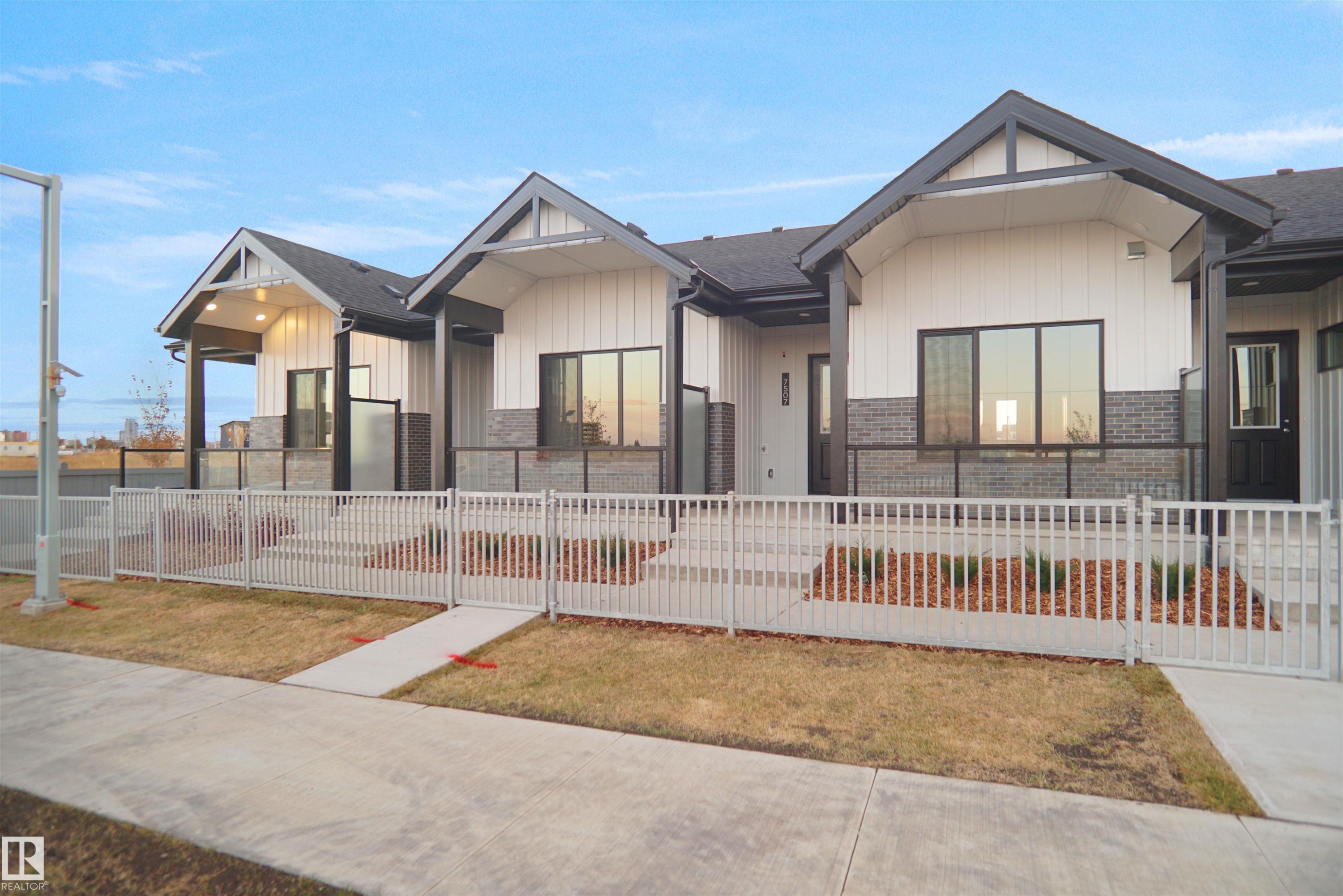 7519 Observer Lane, Edmonton, AB - Outdoor