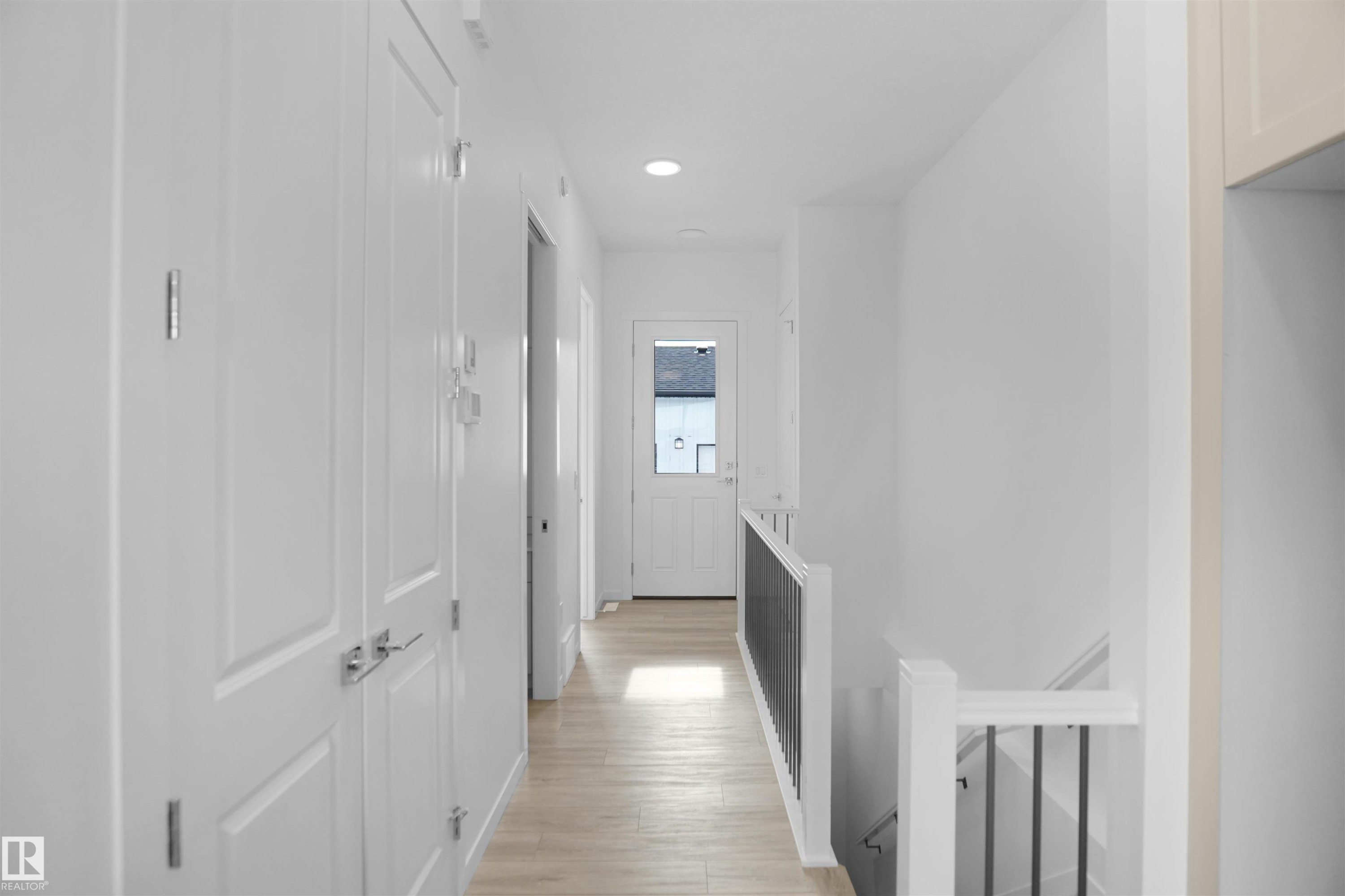 7519 Observer Lane, Edmonton, AB - Indoor Photo Showing Other Room