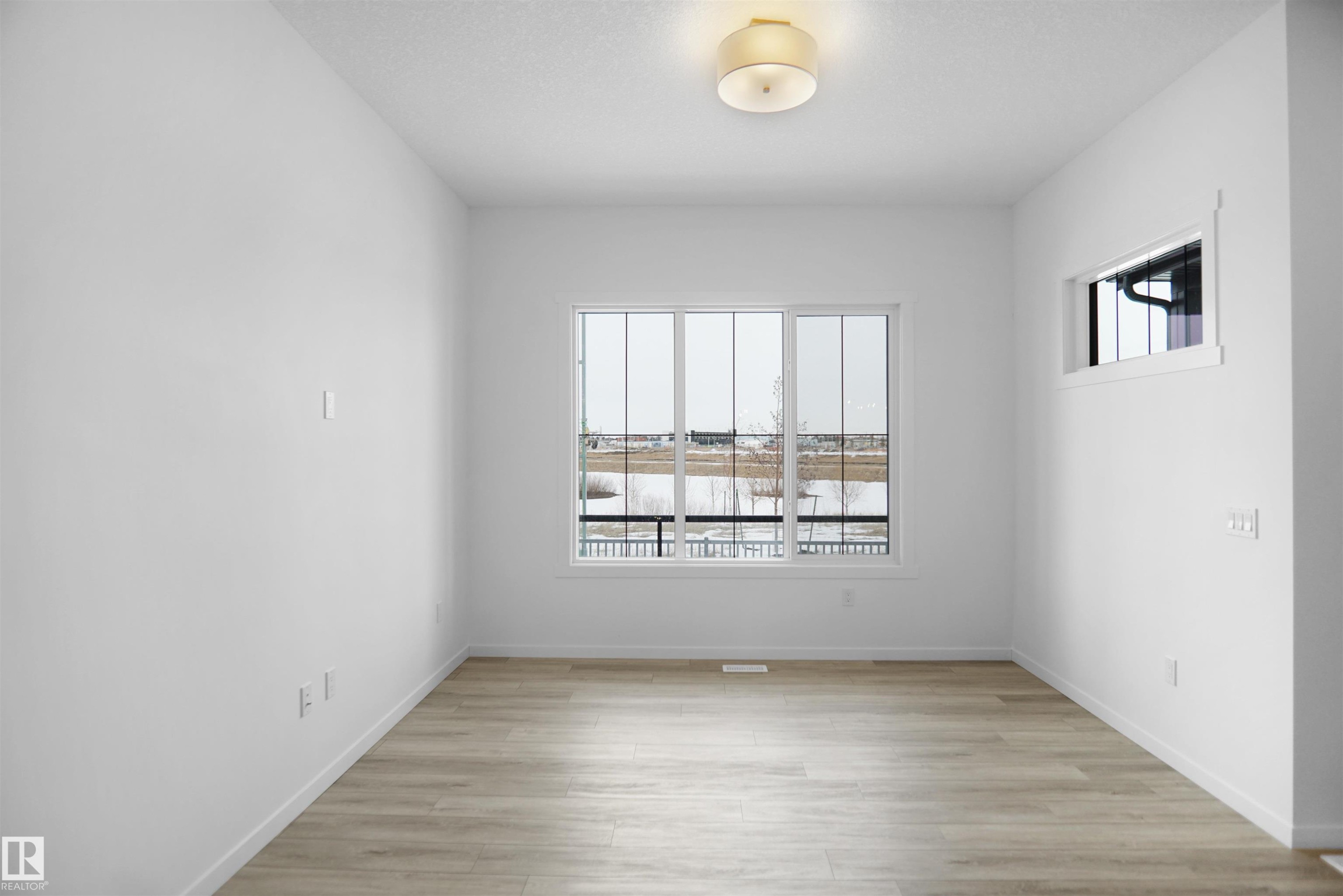 7519 Observer Lane, Edmonton, AB - Indoor Photo Showing Other Room