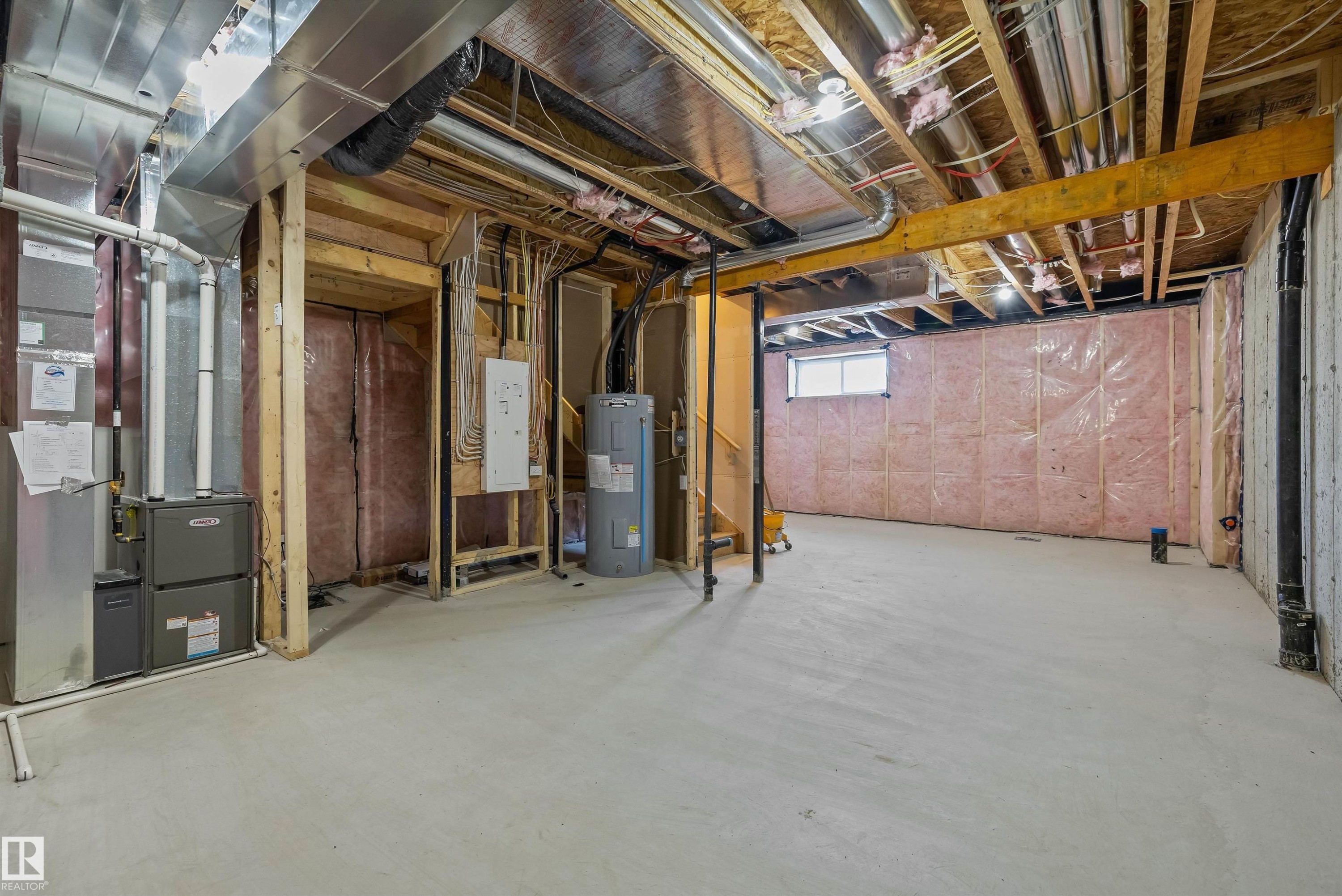 1054 Cristall Crescent, Edmonton, AB - Indoor Photo Showing Basement