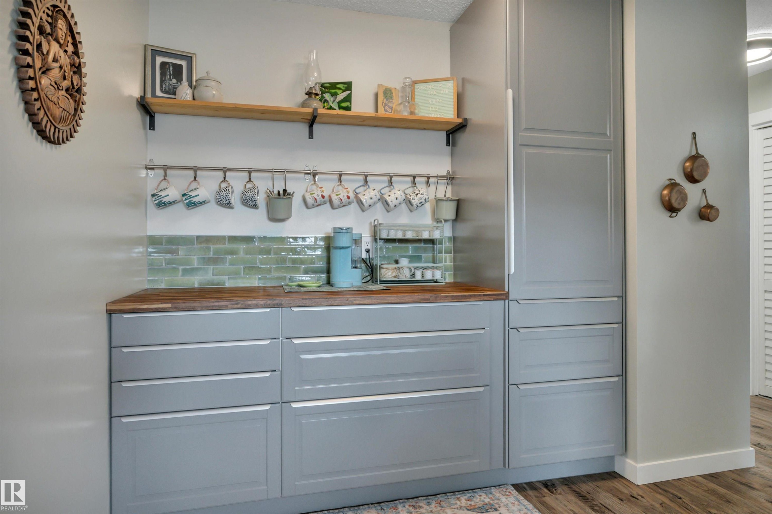 10435 39A Avenue, Edmonton, AB - Indoor Photo Showing Other Room