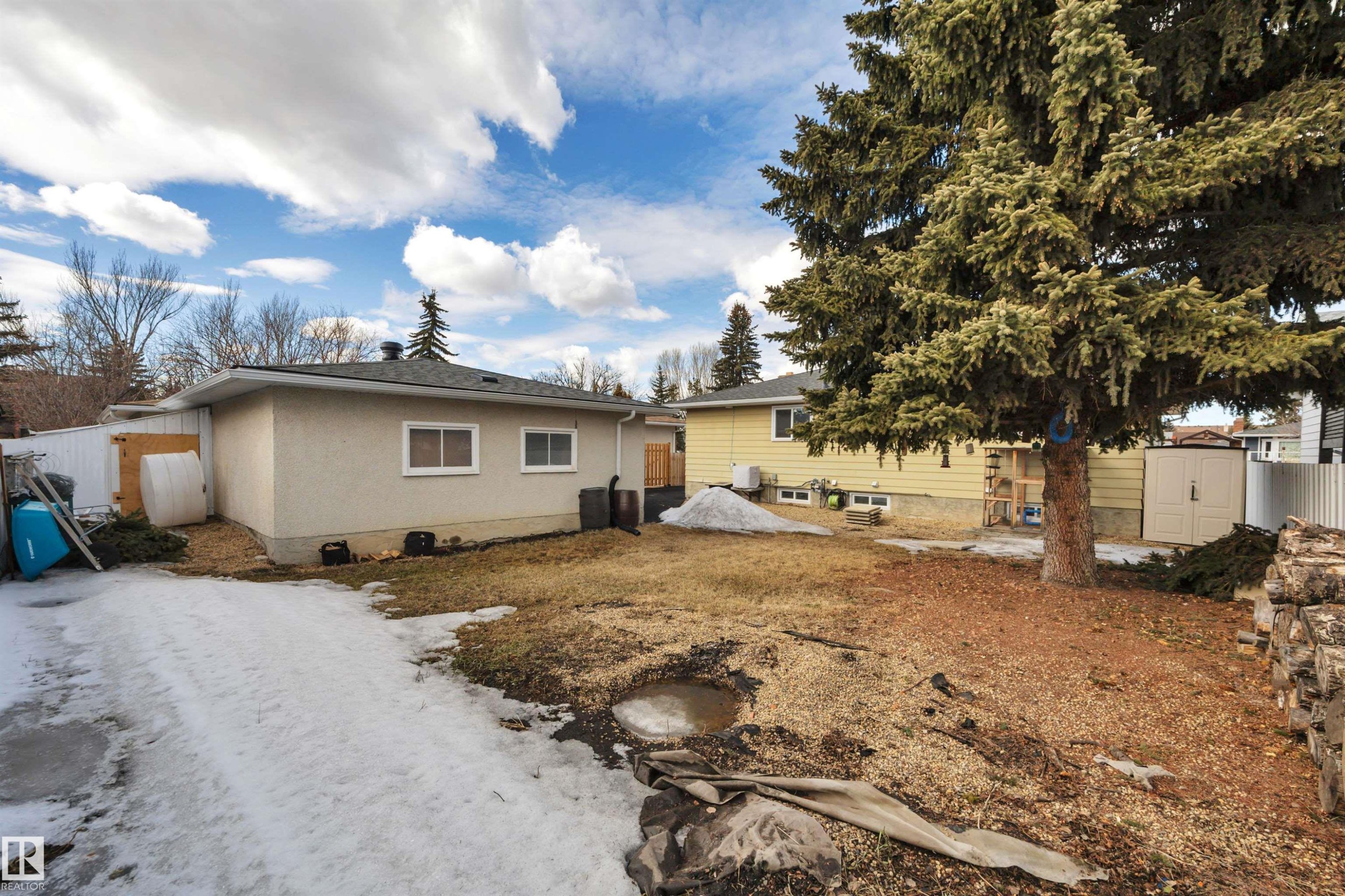 10435 39A Avenue, Edmonton, AB - Outdoor