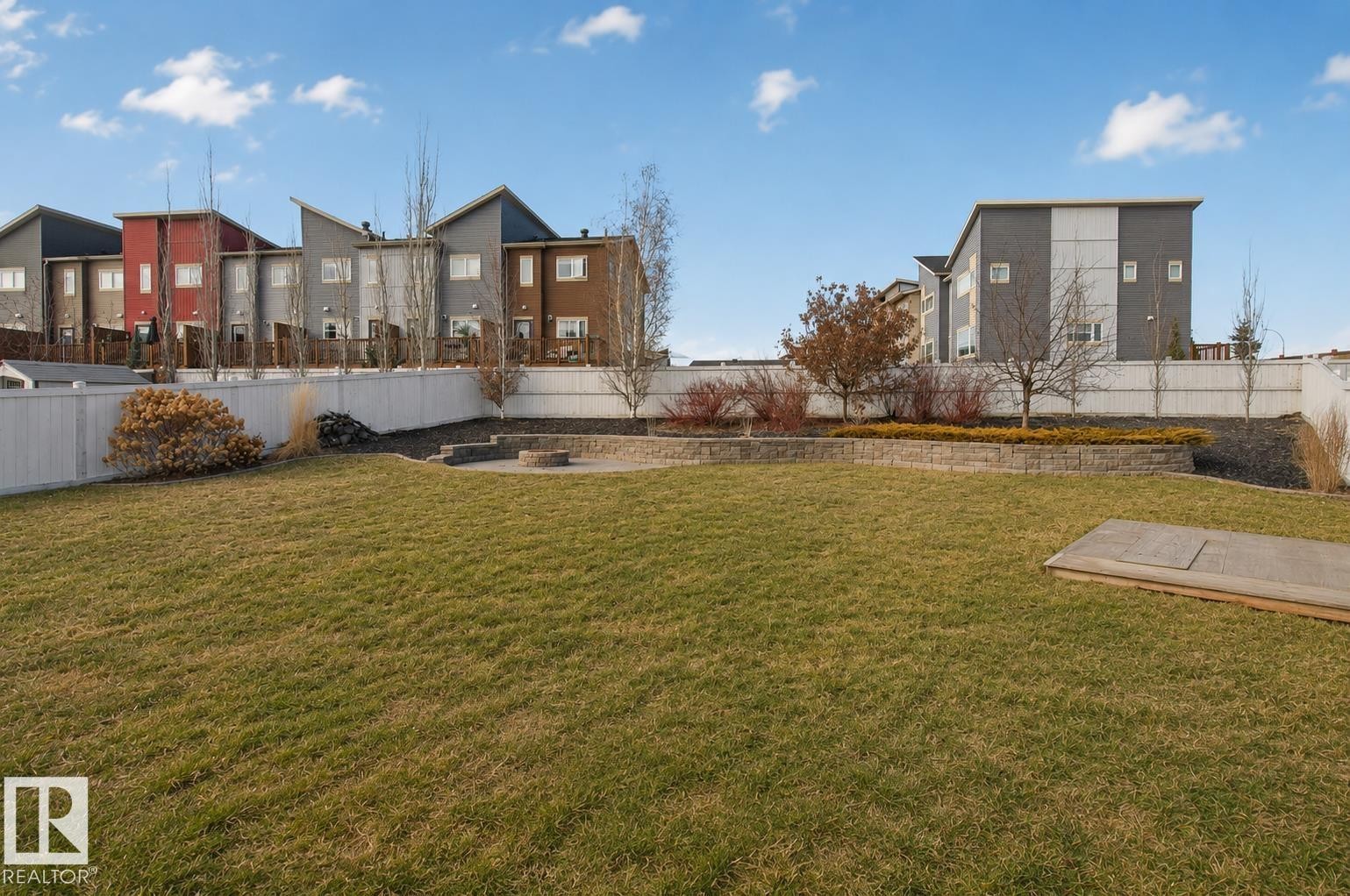 389 Simmonds Way, Leduc, AB - Outdoor