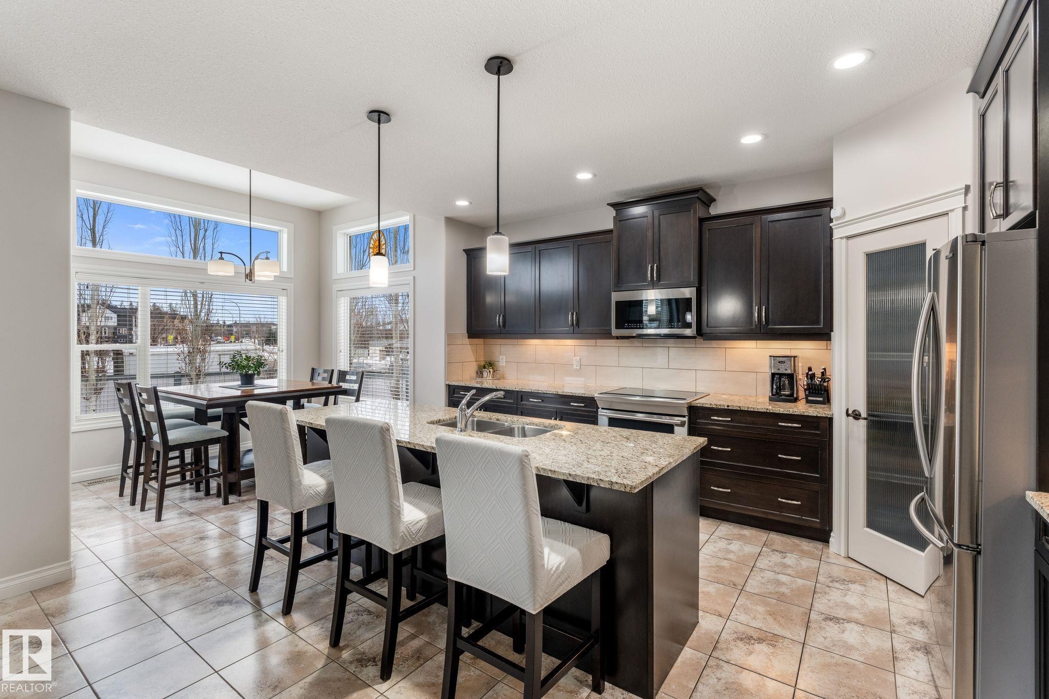 2 Longview Point(E), Spruce Grove, AB - Indoor