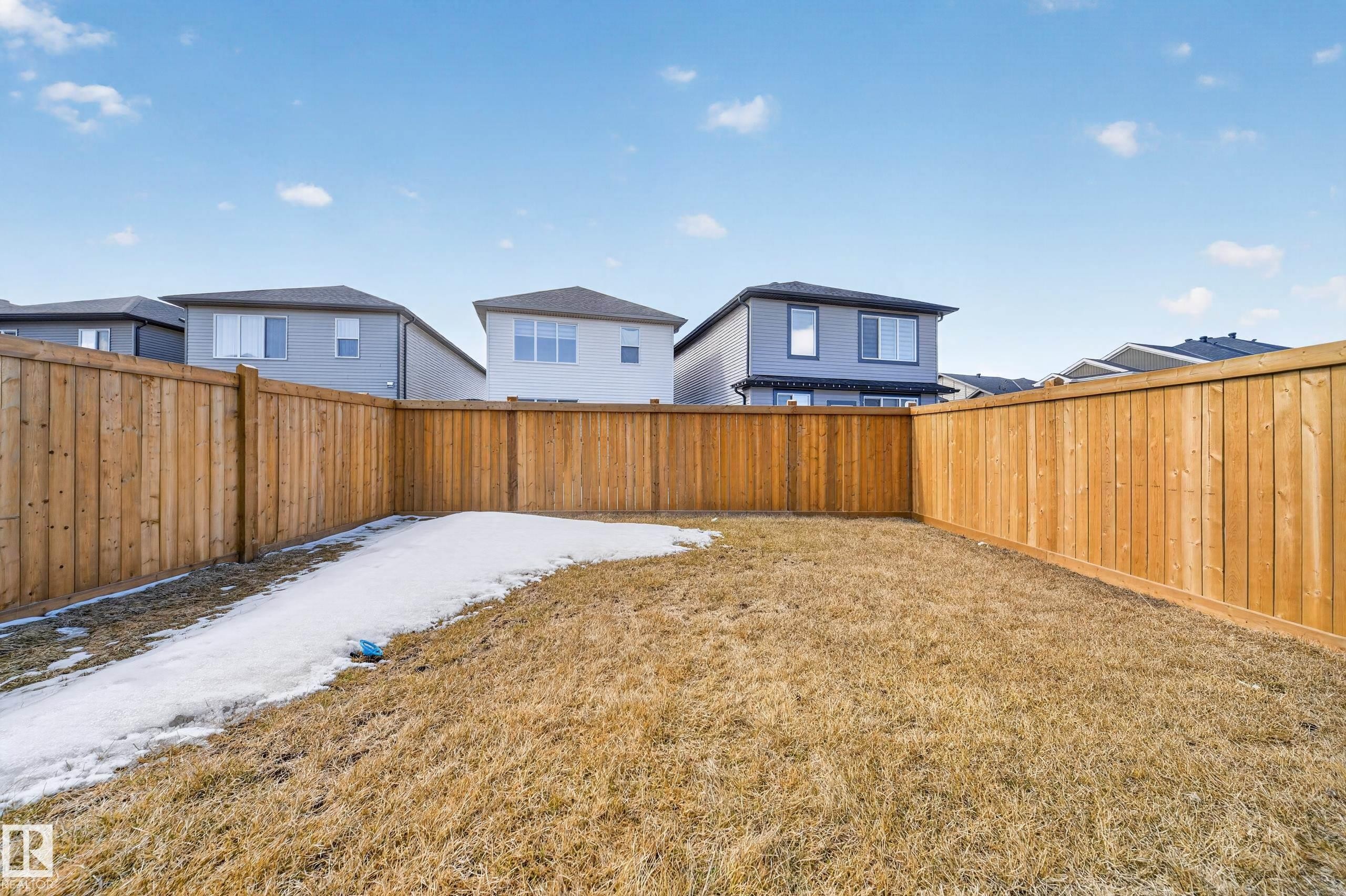 1684 12 Street, Edmonton, AB - Outdoor