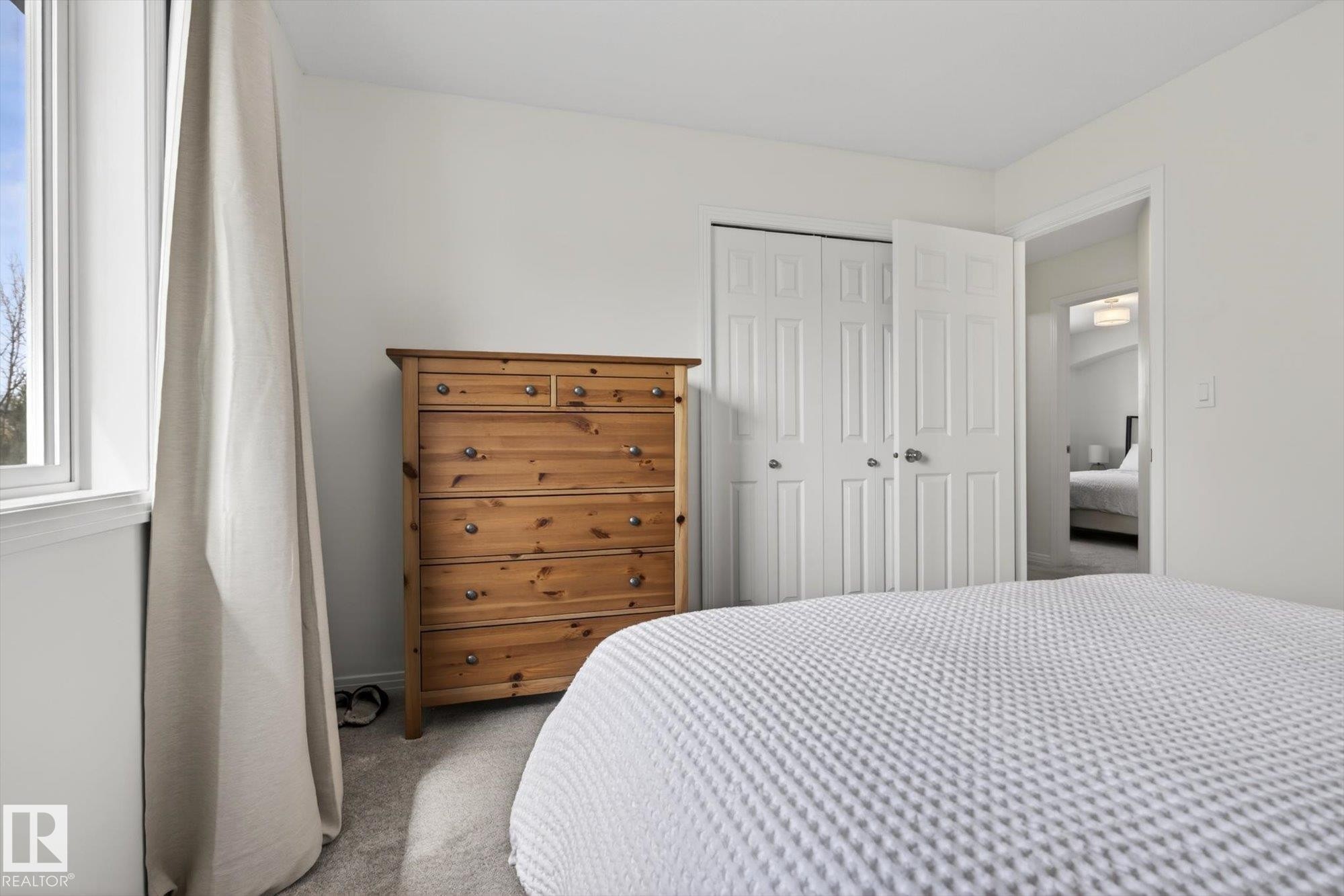 7 Escada Close, St. Albert, AB - Indoor Photo Showing Bedroom