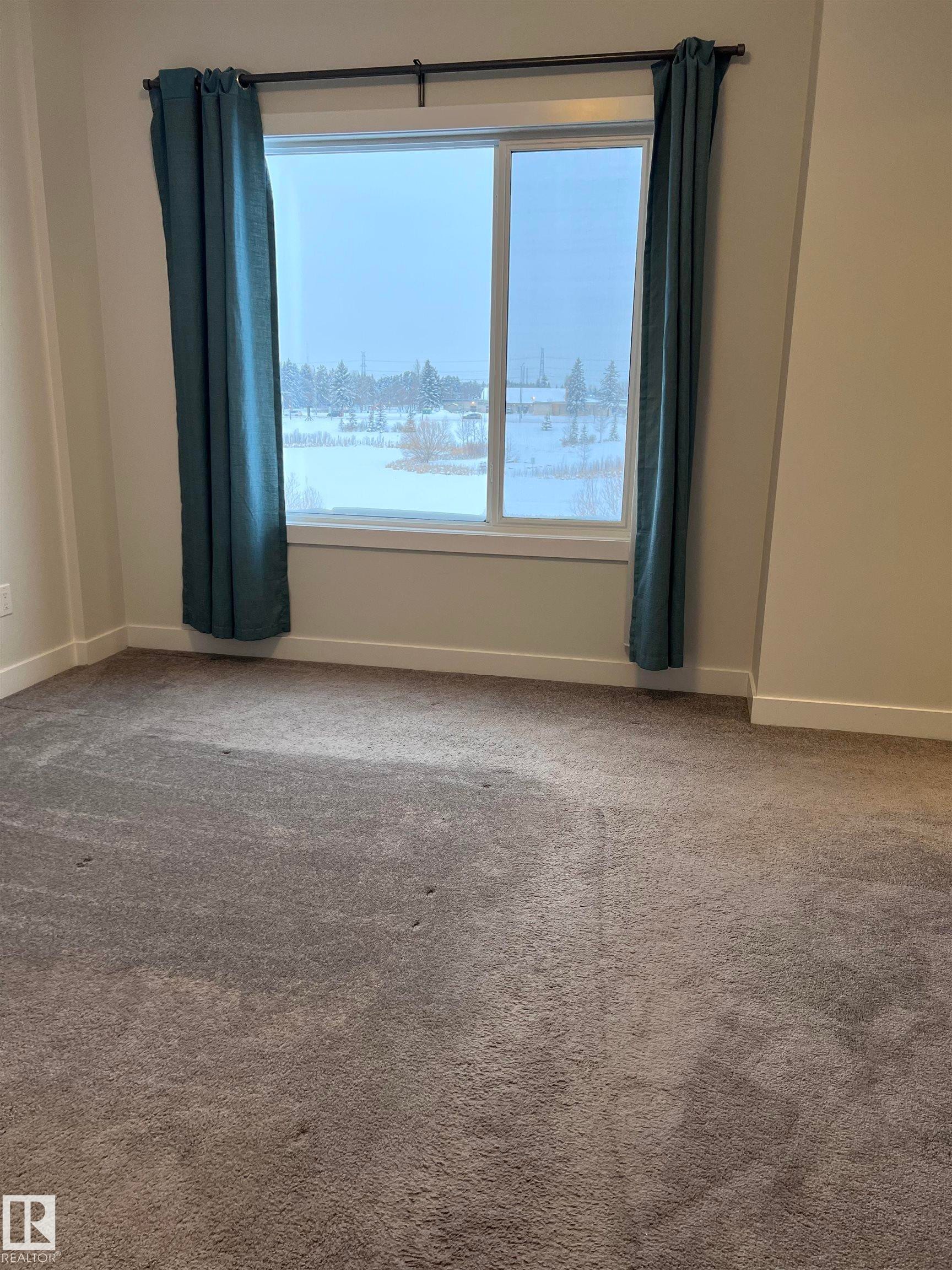 90 804 Welsh Drive, Edmonton, AB - Indoor Photo Showing Other Room