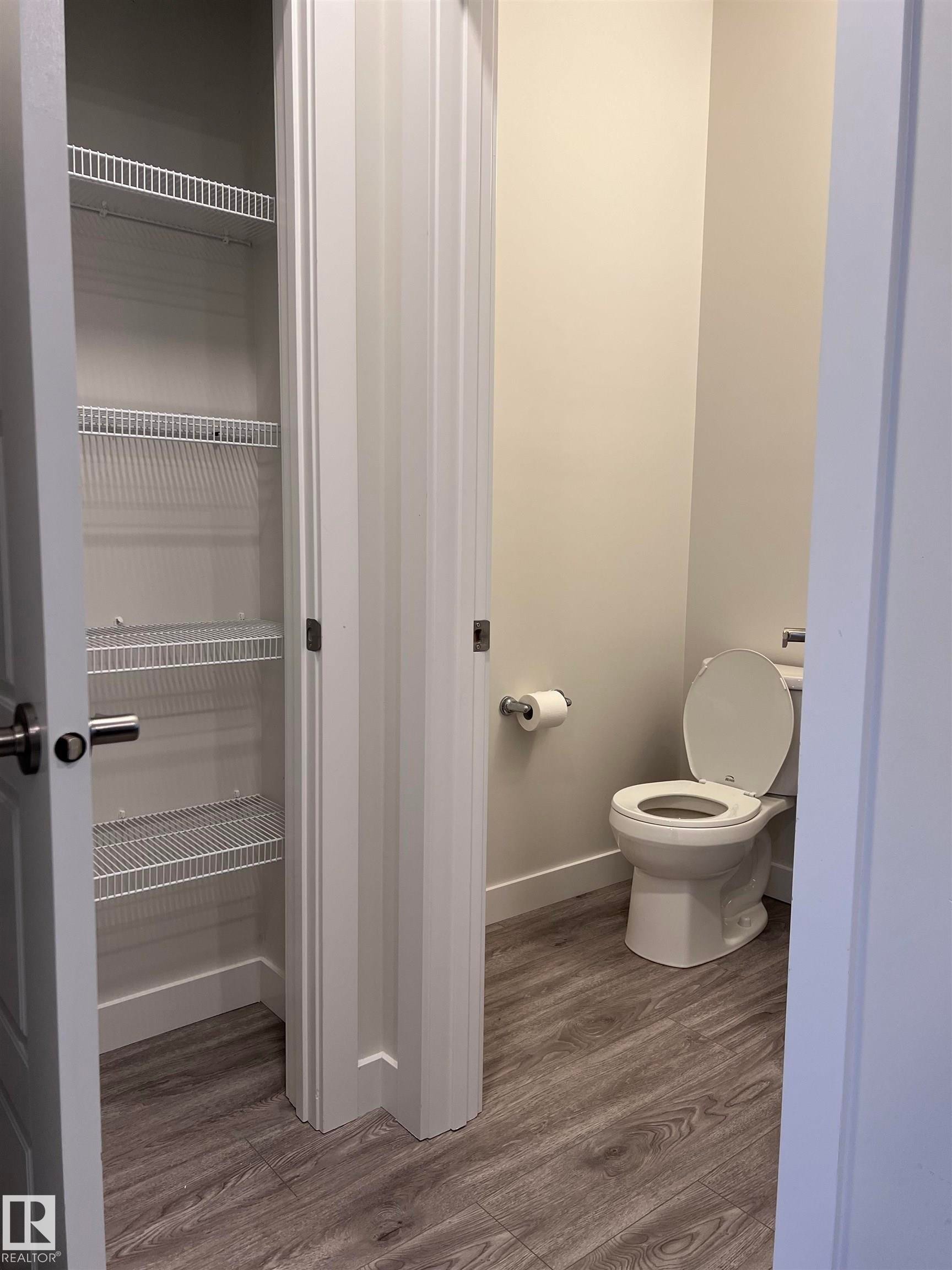 90 804 Welsh Drive, Edmonton, AB - Indoor Photo Showing Bathroom