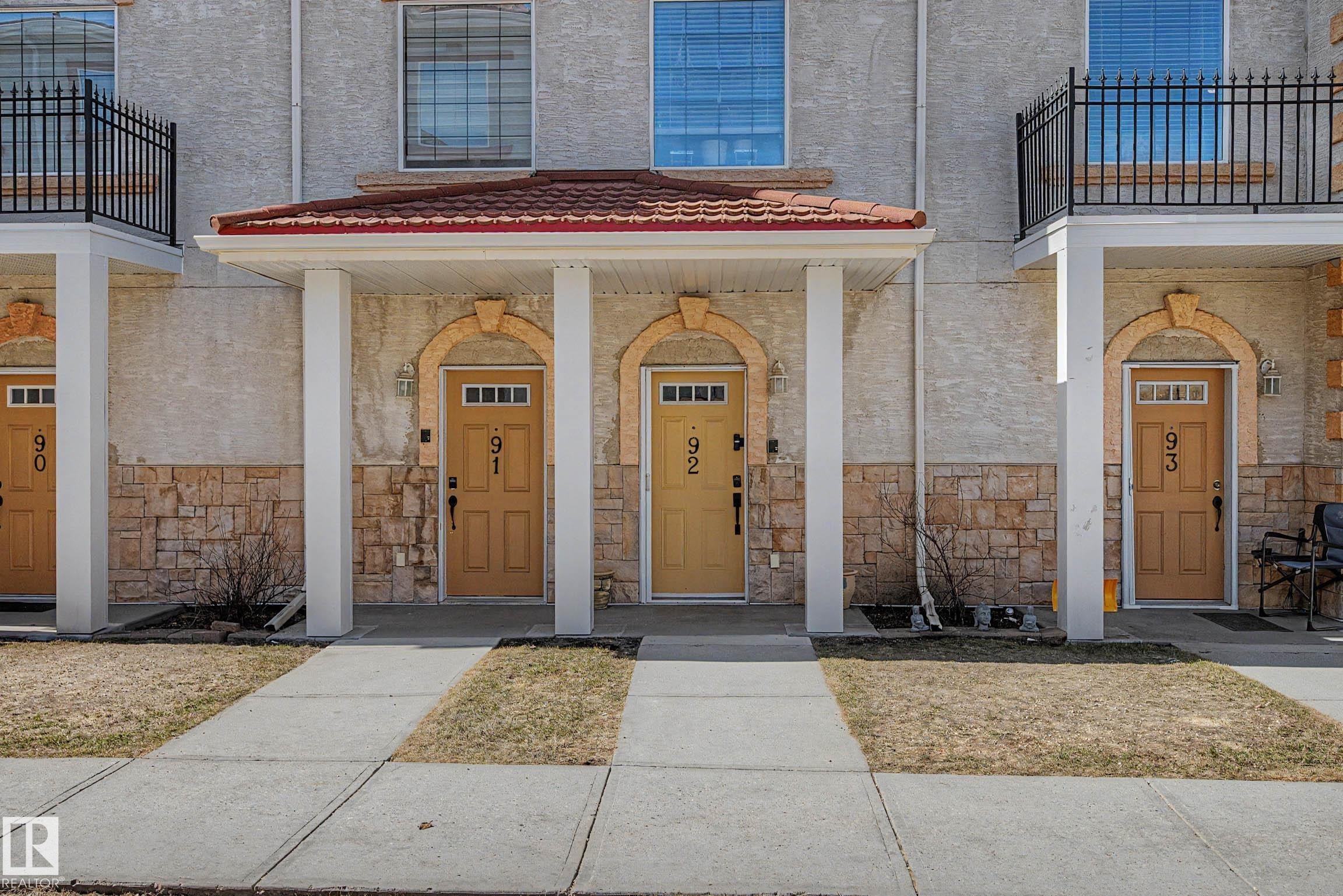 92 13825 155 Avenue, Edmonton, AB
