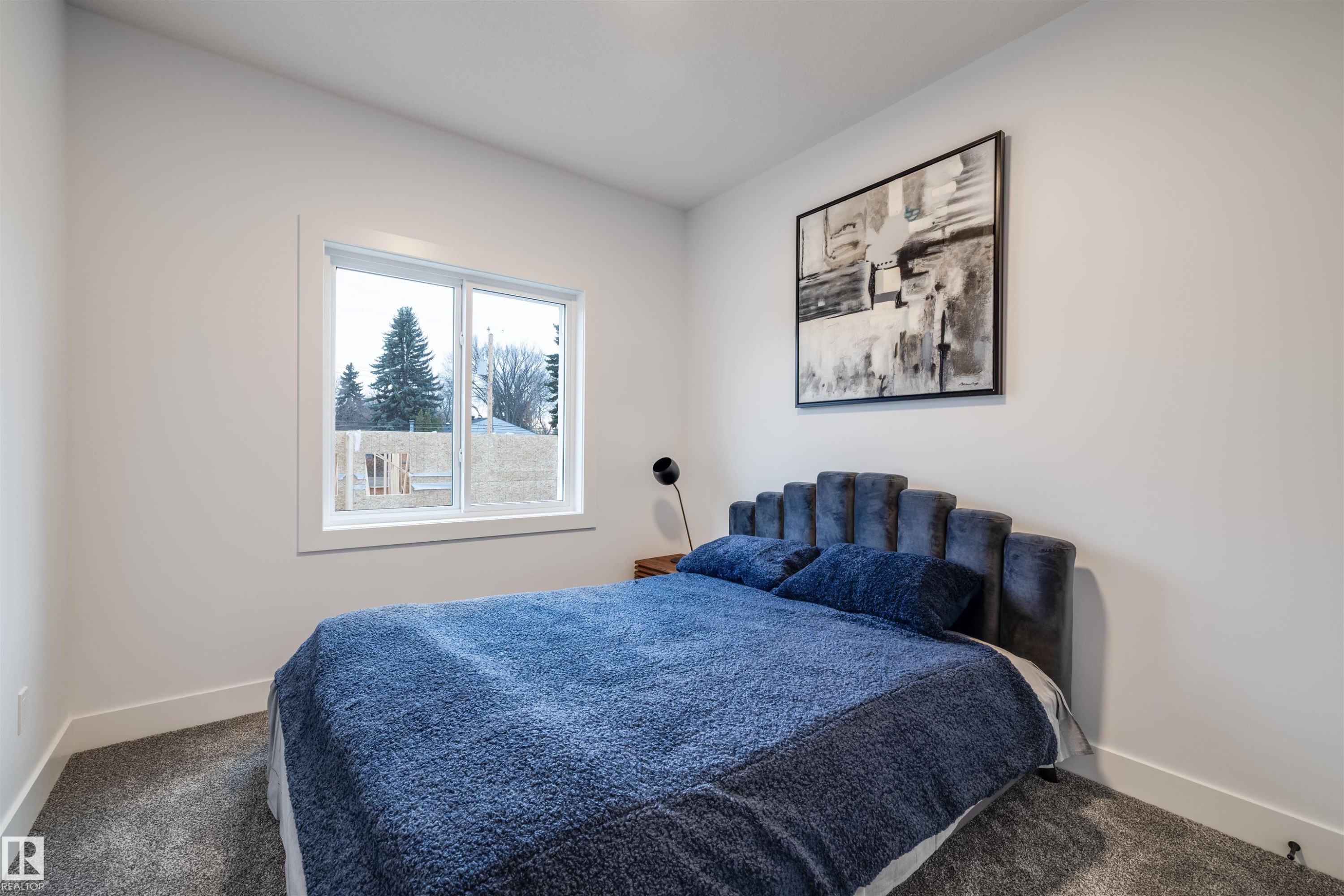 10814 108 Street, Edmonton, AB - Indoor Photo Showing Bedroom