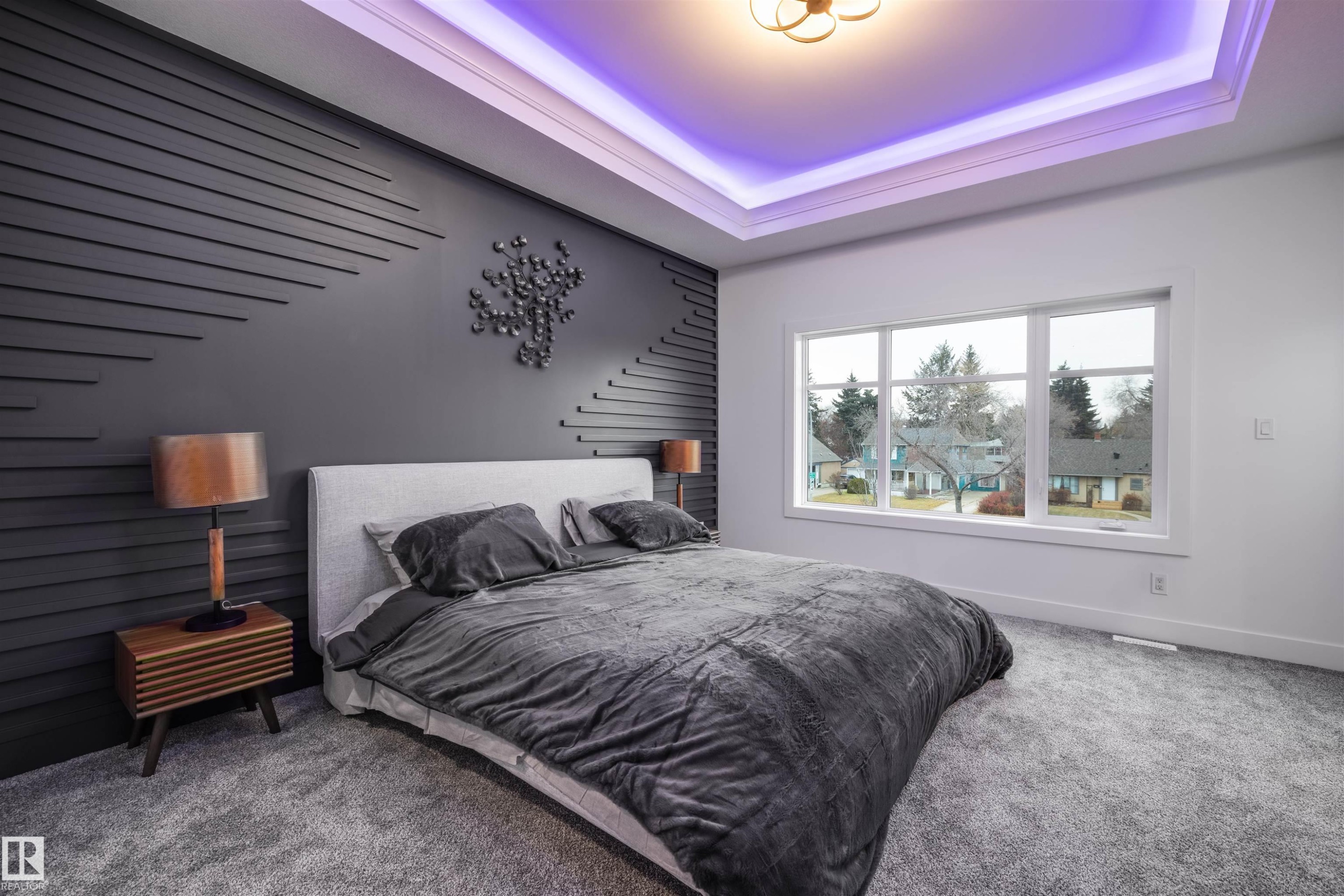 10814 108 Street, Edmonton, AB - Indoor Photo Showing Bedroom