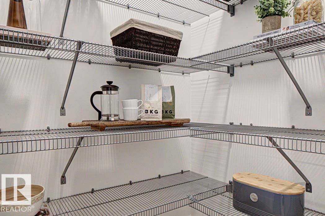 4551 Warbler Loop, Edmonton, AB - Indoor With Storage