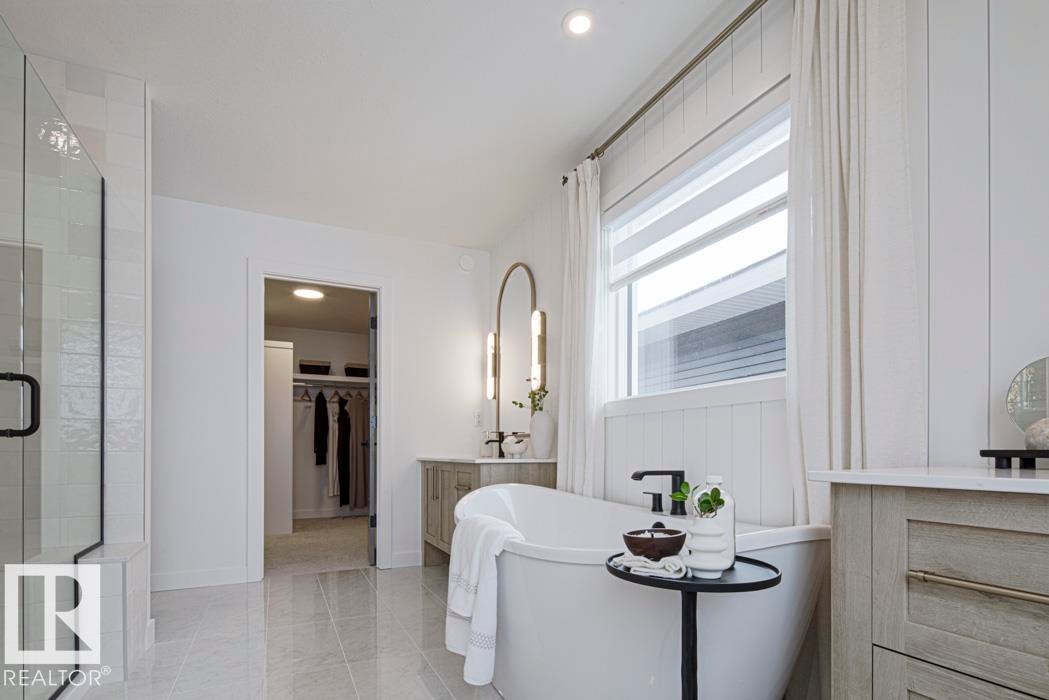 4551 Warbler Loop, Edmonton, AB - Indoor Photo Showing Bathroom