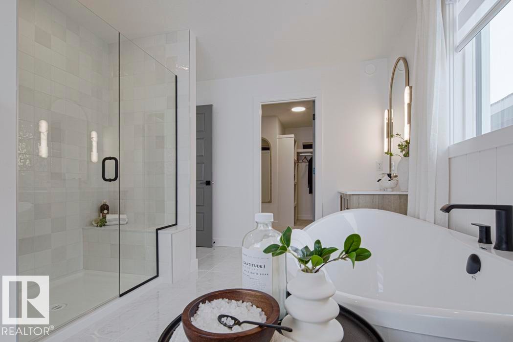 4551 Warbler Loop, Edmonton, AB - Indoor Photo Showing Bathroom