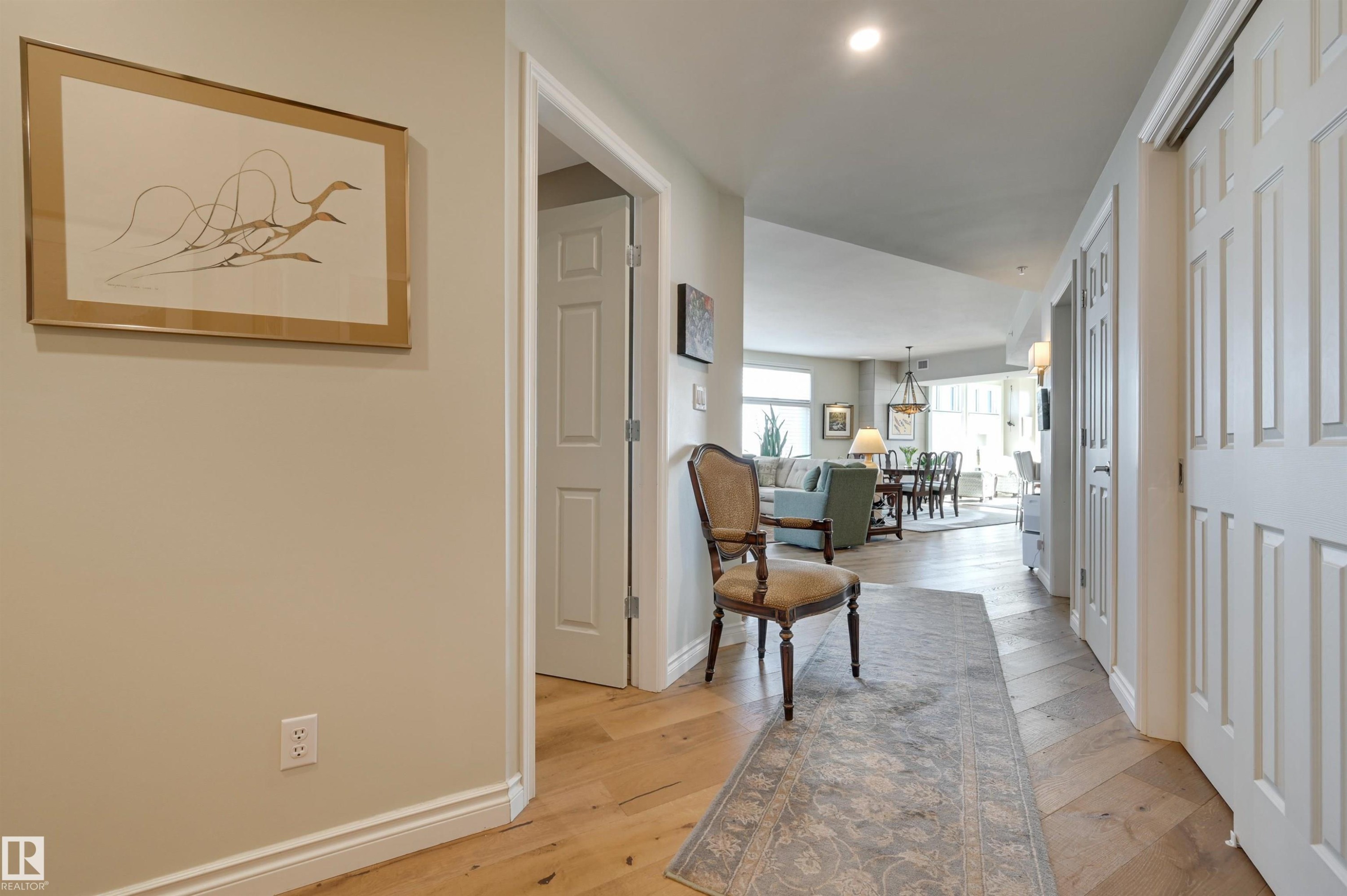 1003 9020 Jasper Avenue, Edmonton, AB - Indoor Photo Showing Other Room