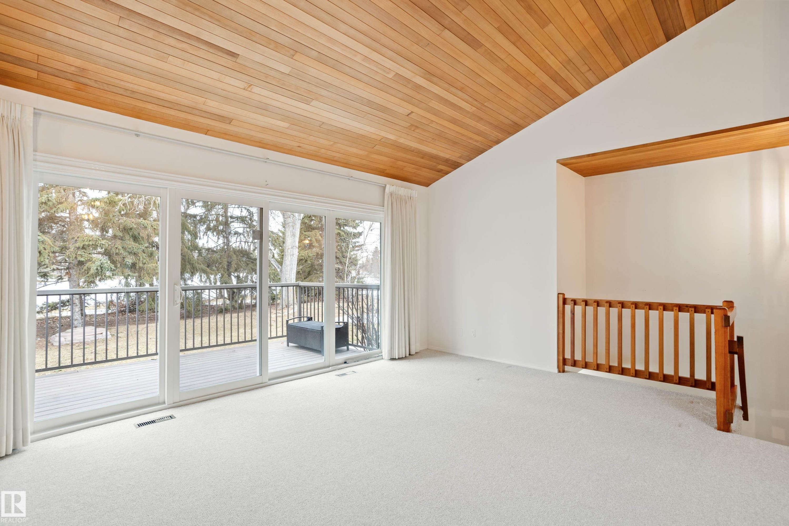 258 Greenoch Crescent, Edmonton, AB - Indoor Photo Showing Other Room