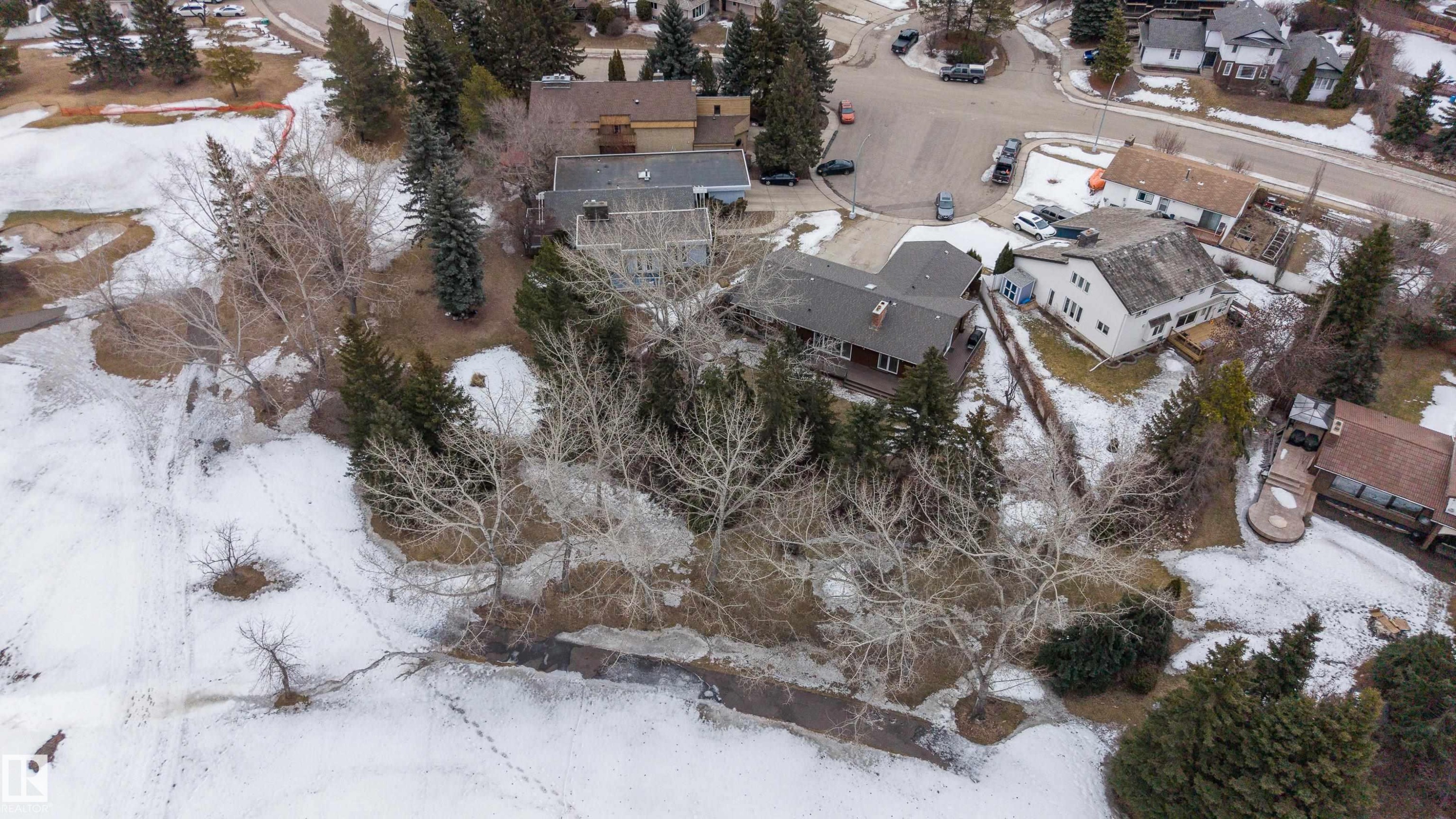 258 Greenoch Crescent, Edmonton, AB - Outdoor With View