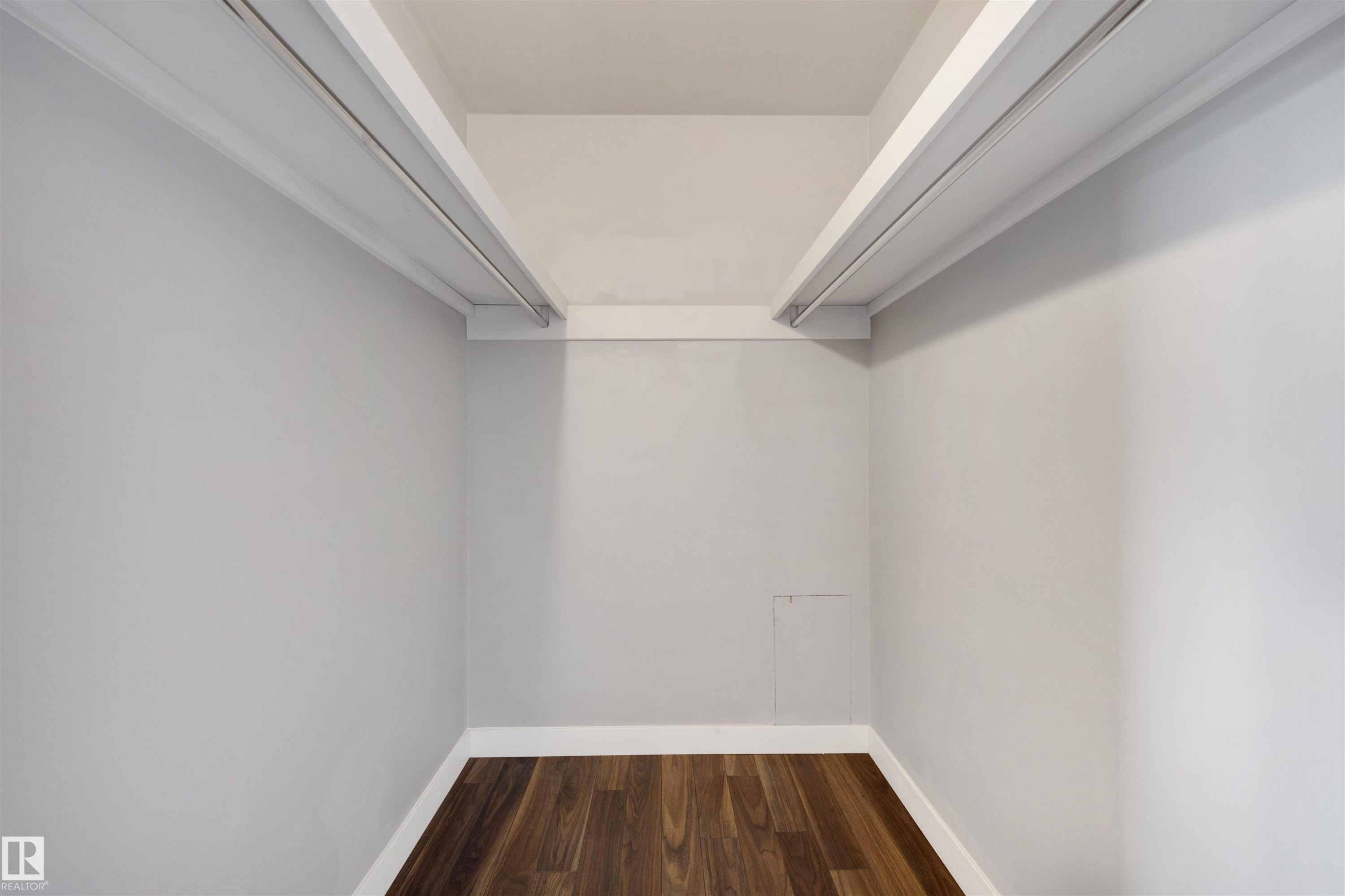 32 10015 83 Avenue, Edmonton, AB - Indoor Photo Showing Other Room