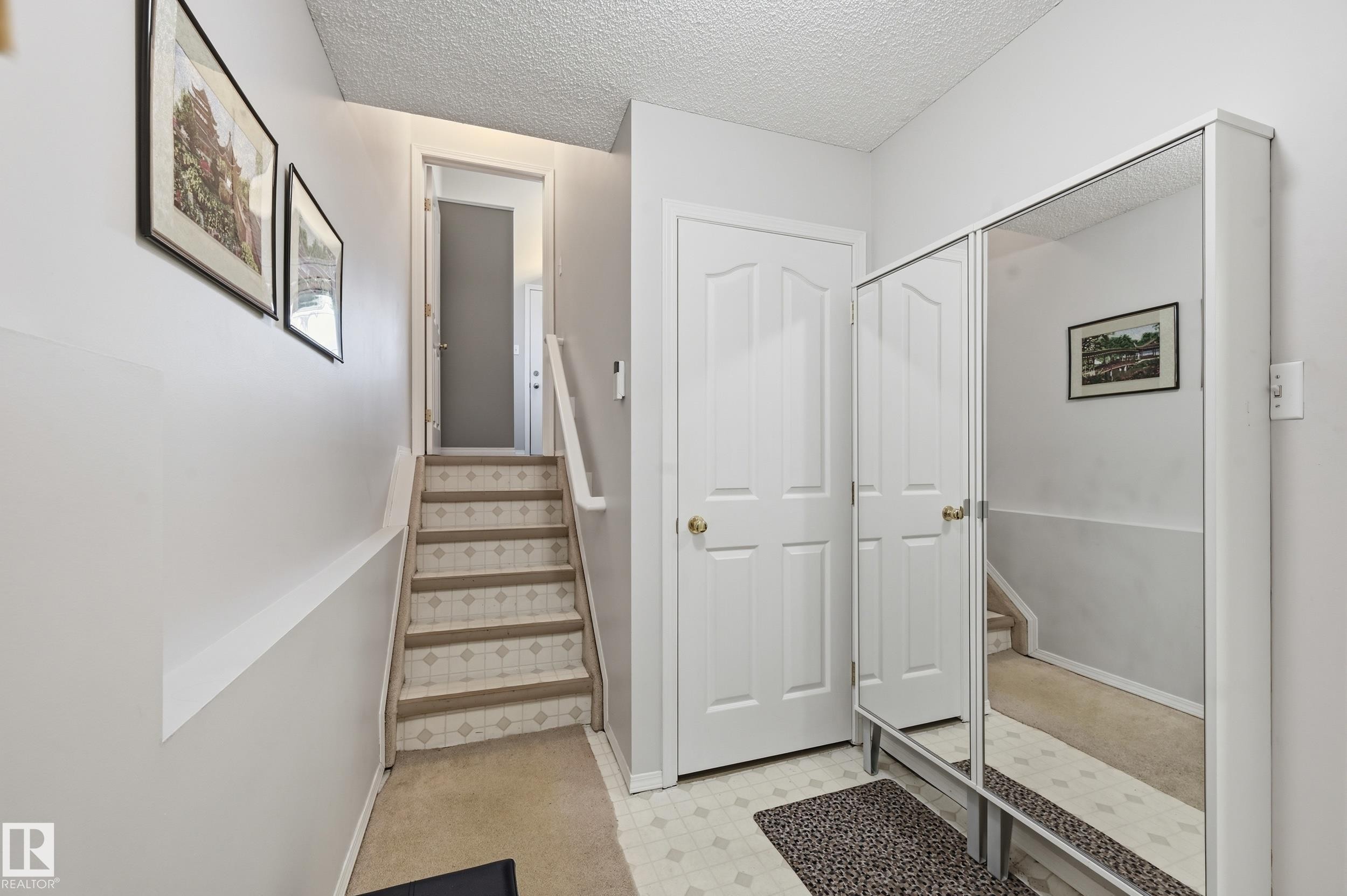 109 1670 Jamha Road Nw, Edmonton, AB - Indoor Photo Showing Other Room