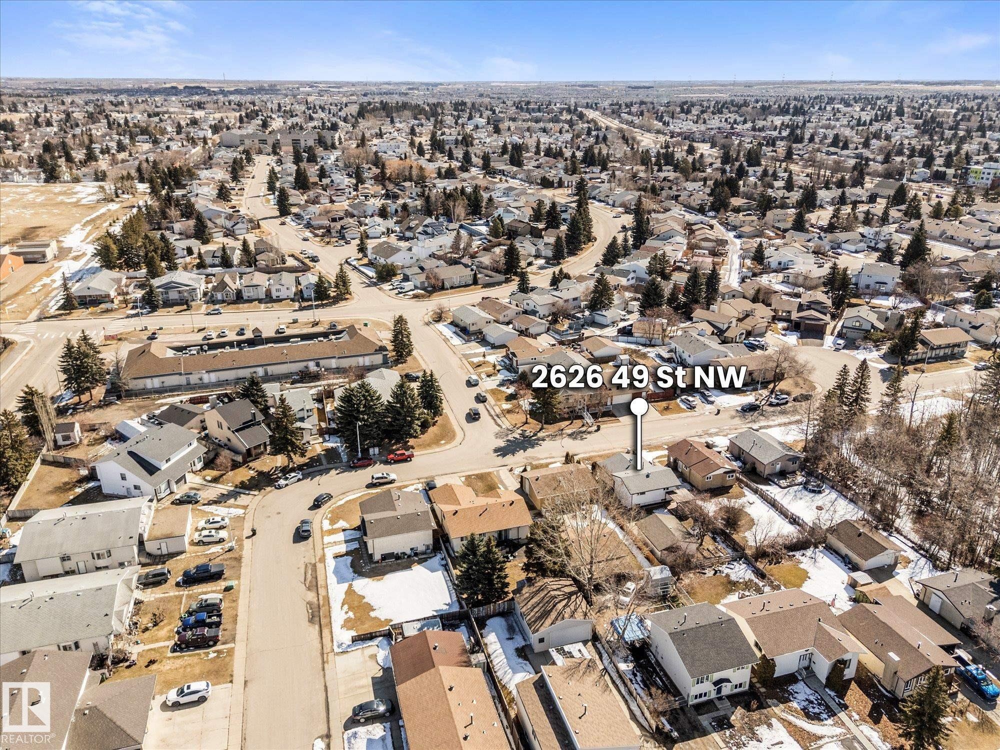Aerial view of the property and its surrounding residential area - 2626 49 Street, Edmonton, AB - Outdoor With View