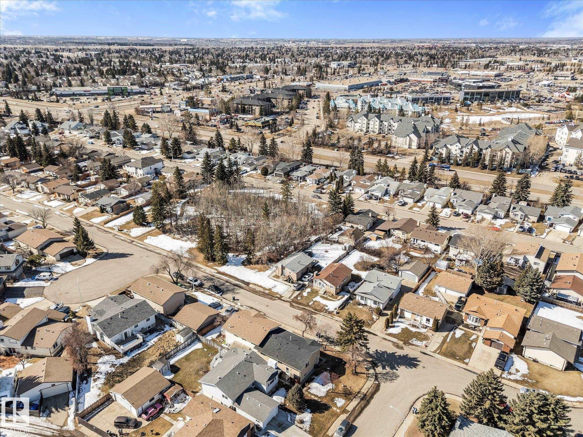Aerial view of a residential neighbourhood with a variety of detached properties - 2626 49 Street, Edmonton, AB - Outdoor With View
