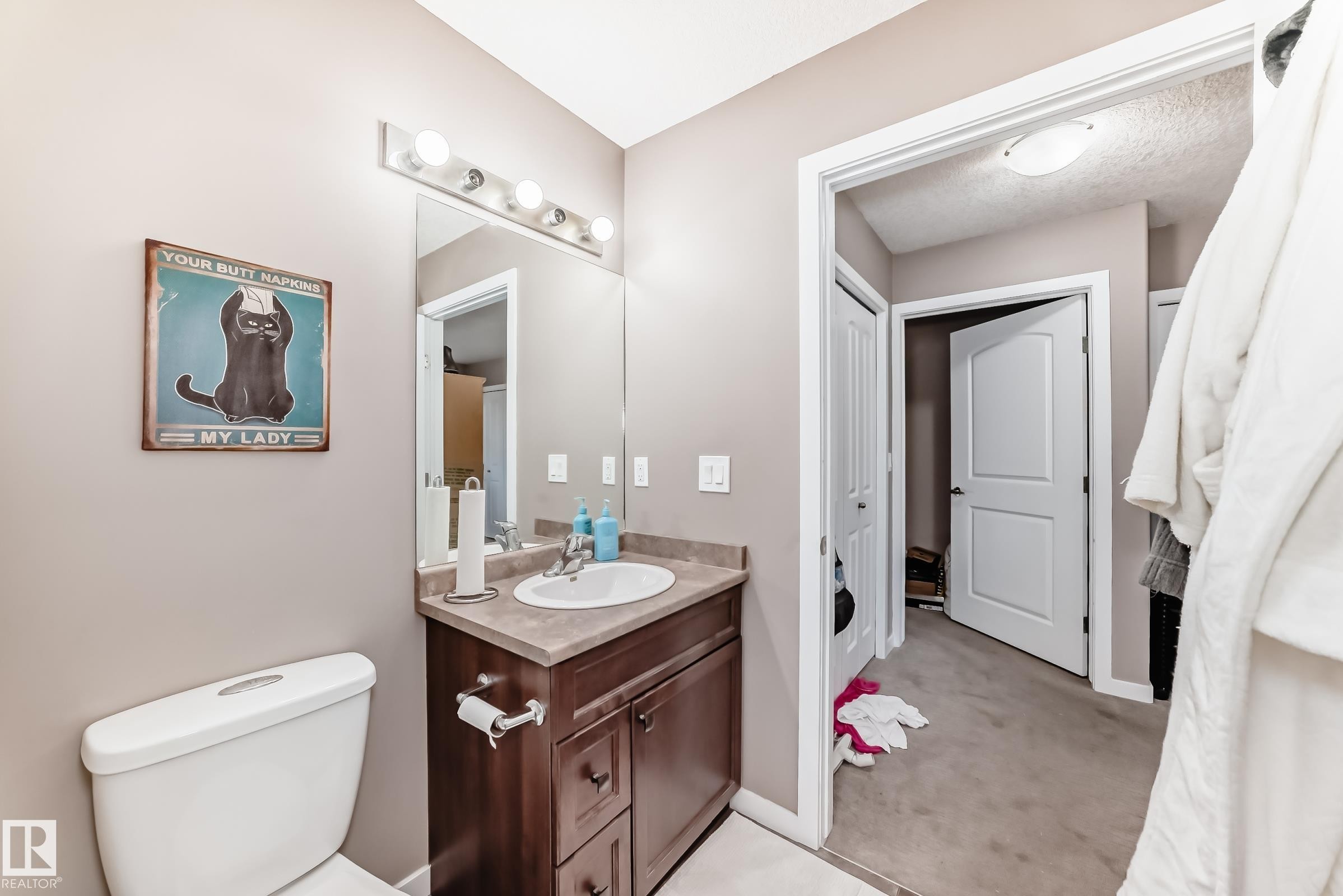 16737 60St, Edmonton, AB - Indoor Photo Showing Bathroom