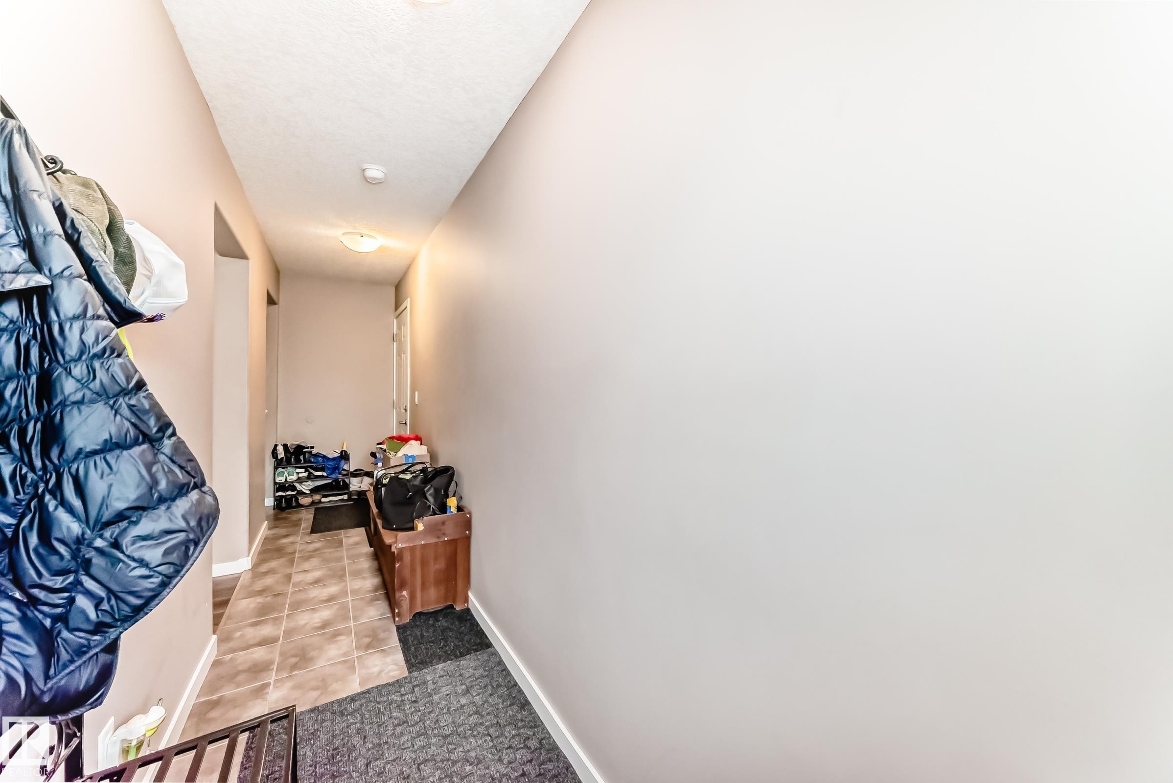 16737 60St, Edmonton, AB - Indoor Photo Showing Other Room
