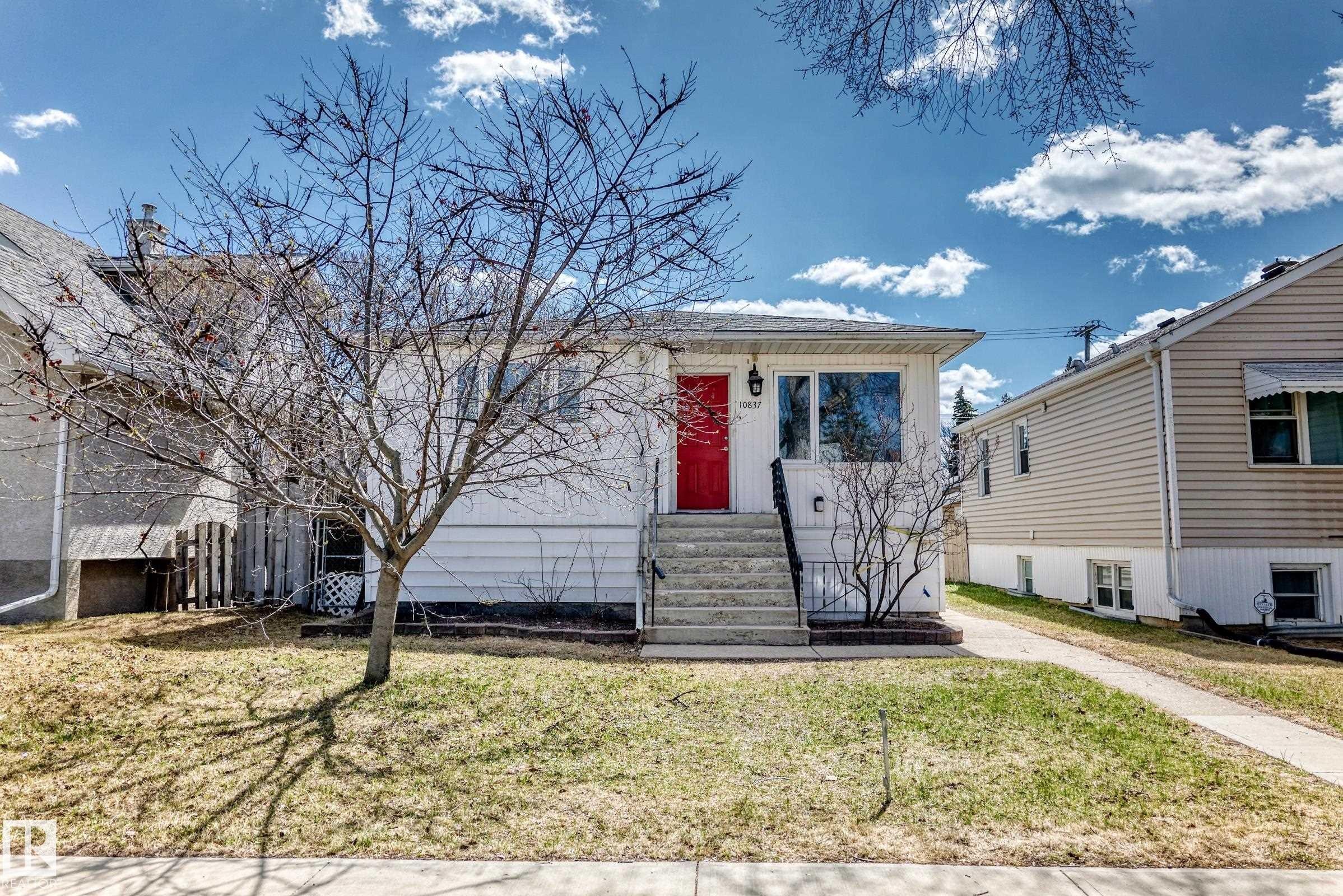 10837 65 Avenue, Edmonton, AB - Outdoor