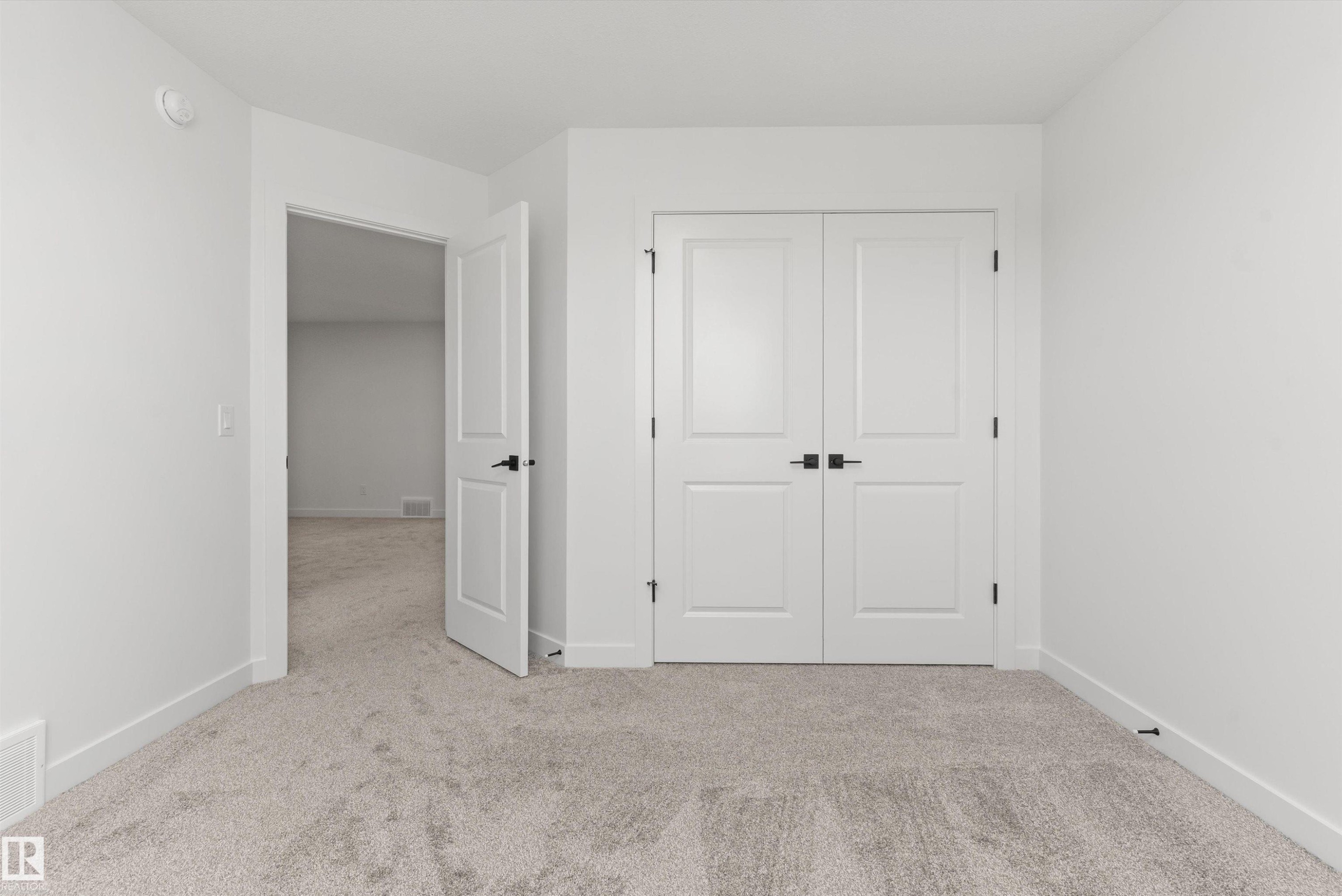 20707 40 Avenue, Edmonton, AB