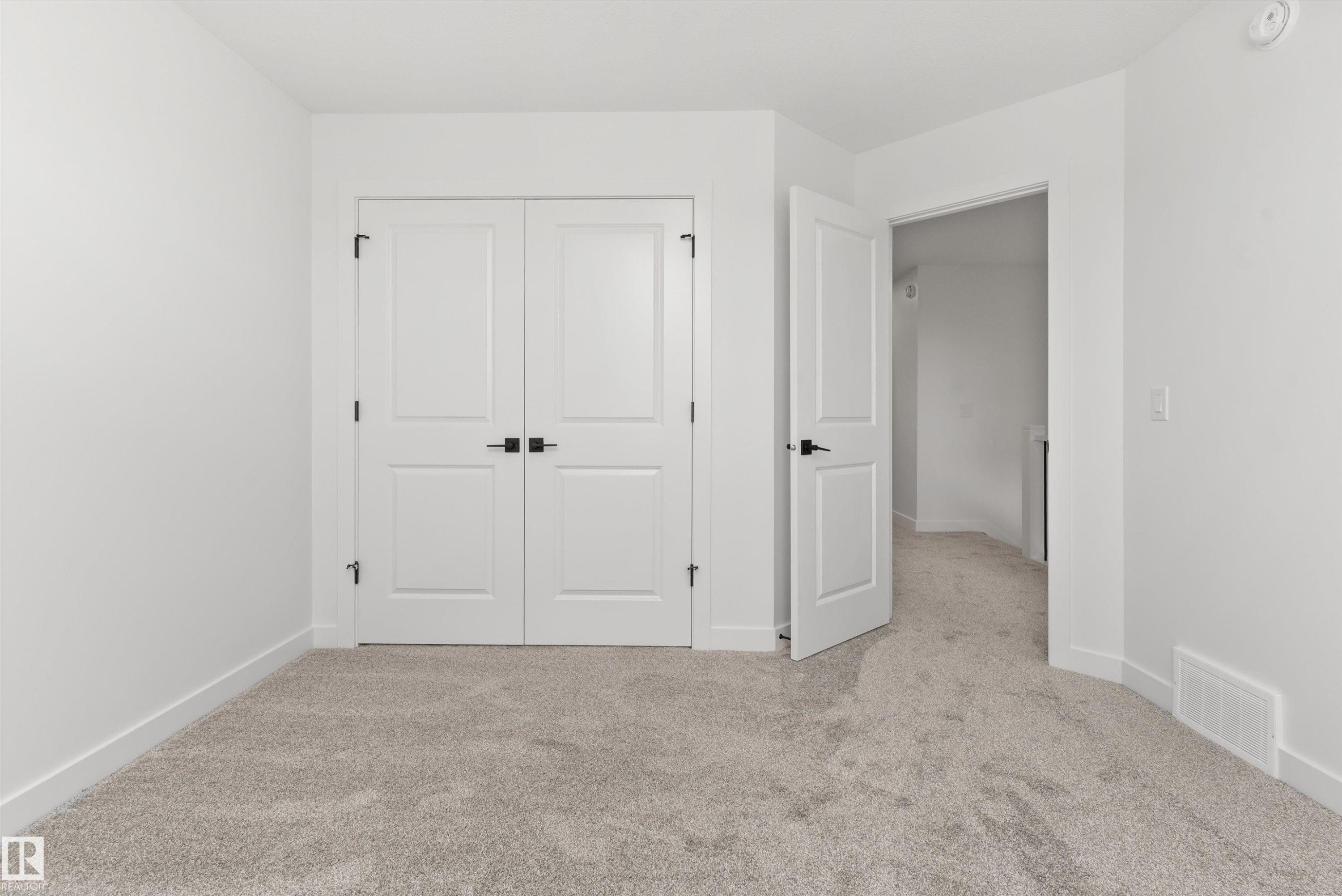 20707 40 Avenue, Edmonton, AB