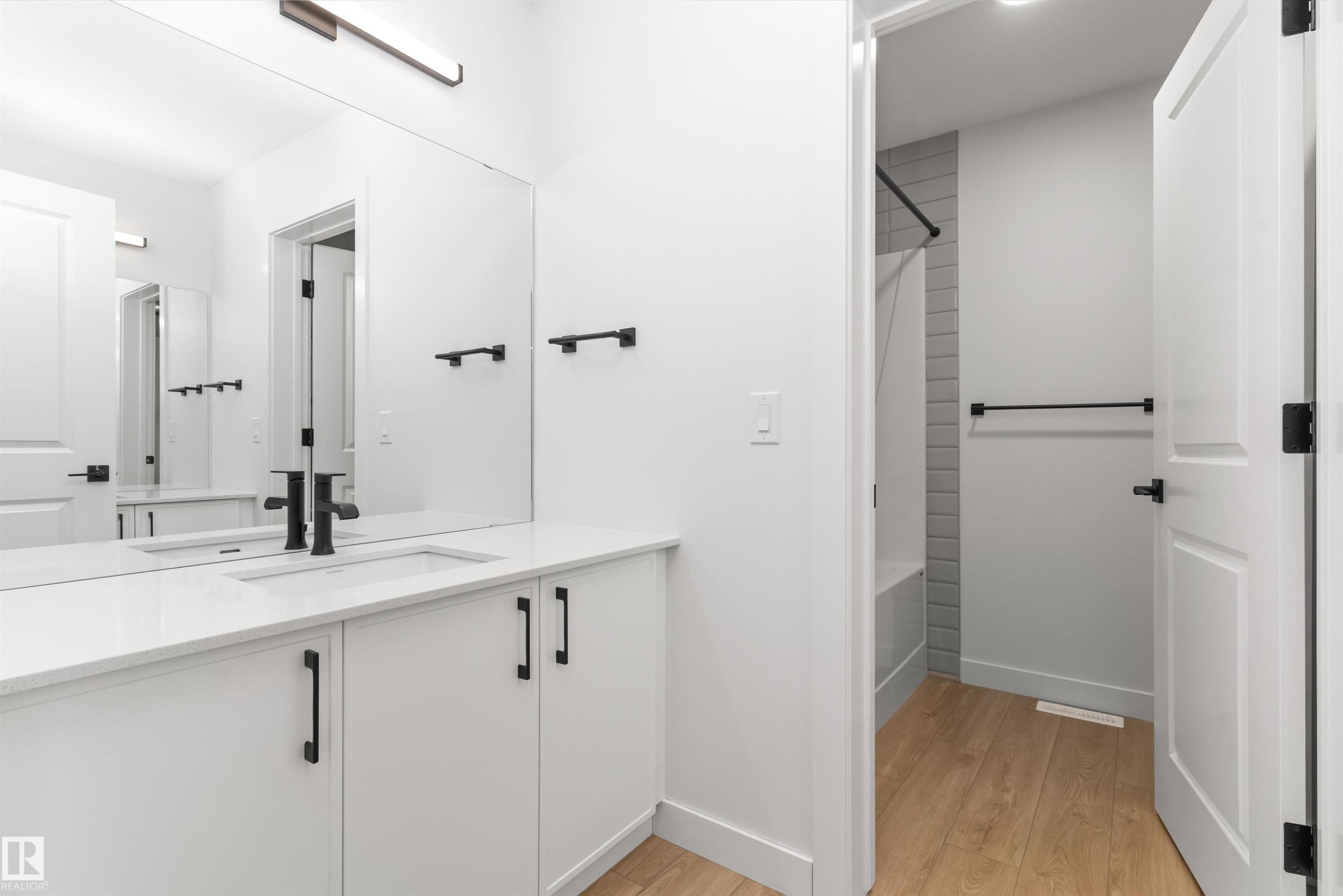 20707 40 Avenue, Edmonton, AB