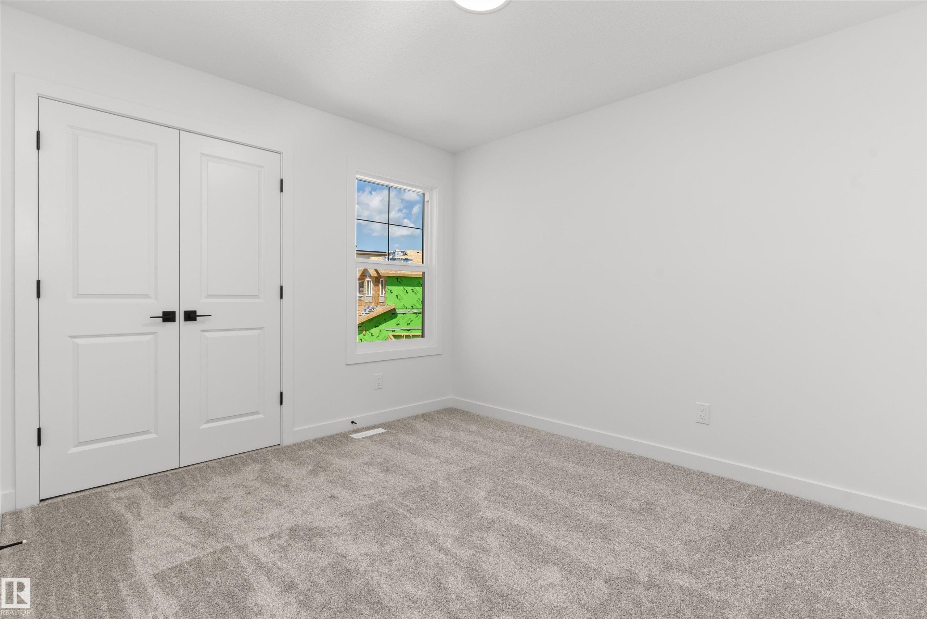 20707 40 Avenue, Edmonton, AB