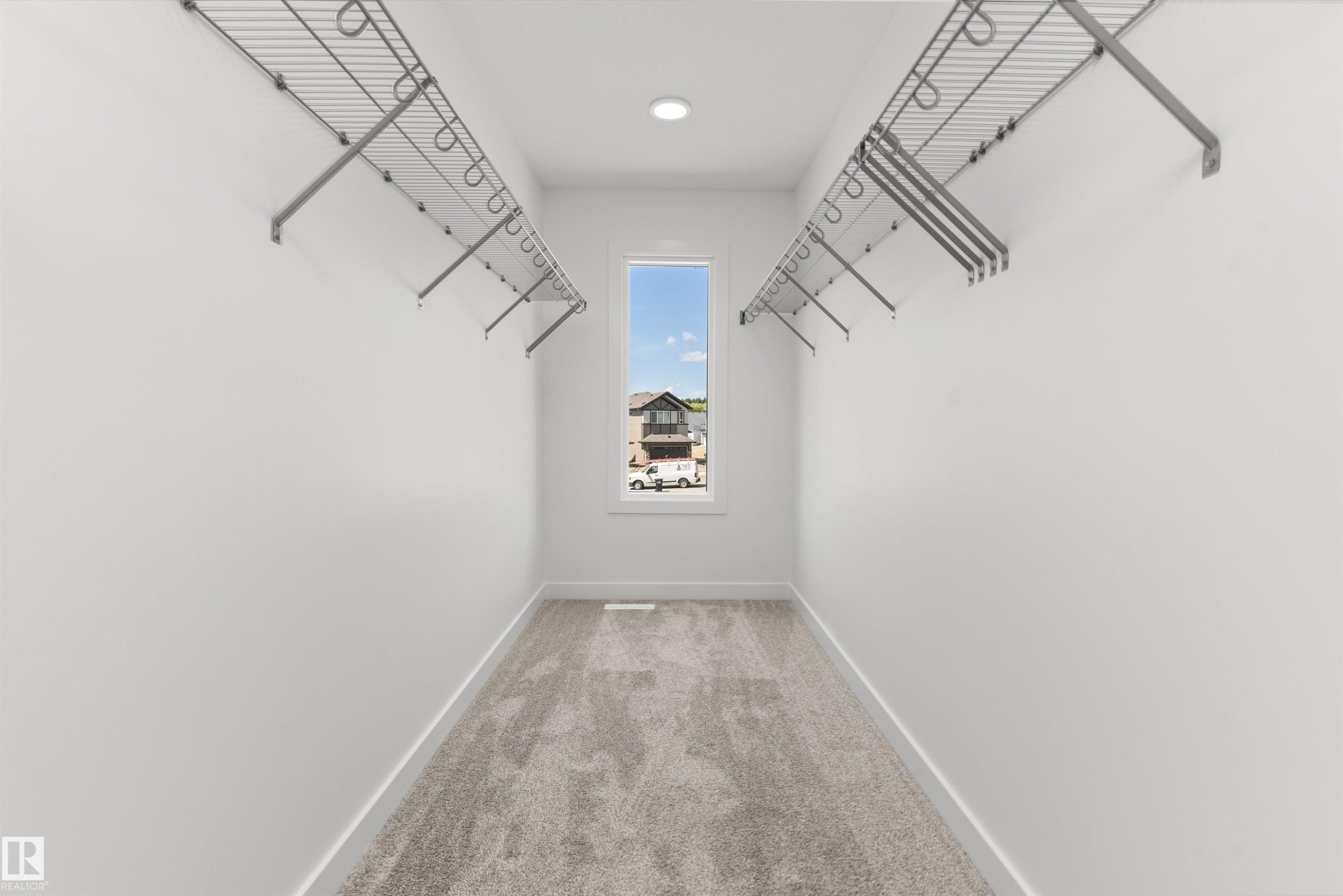 20707 40 Avenue, Edmonton, AB