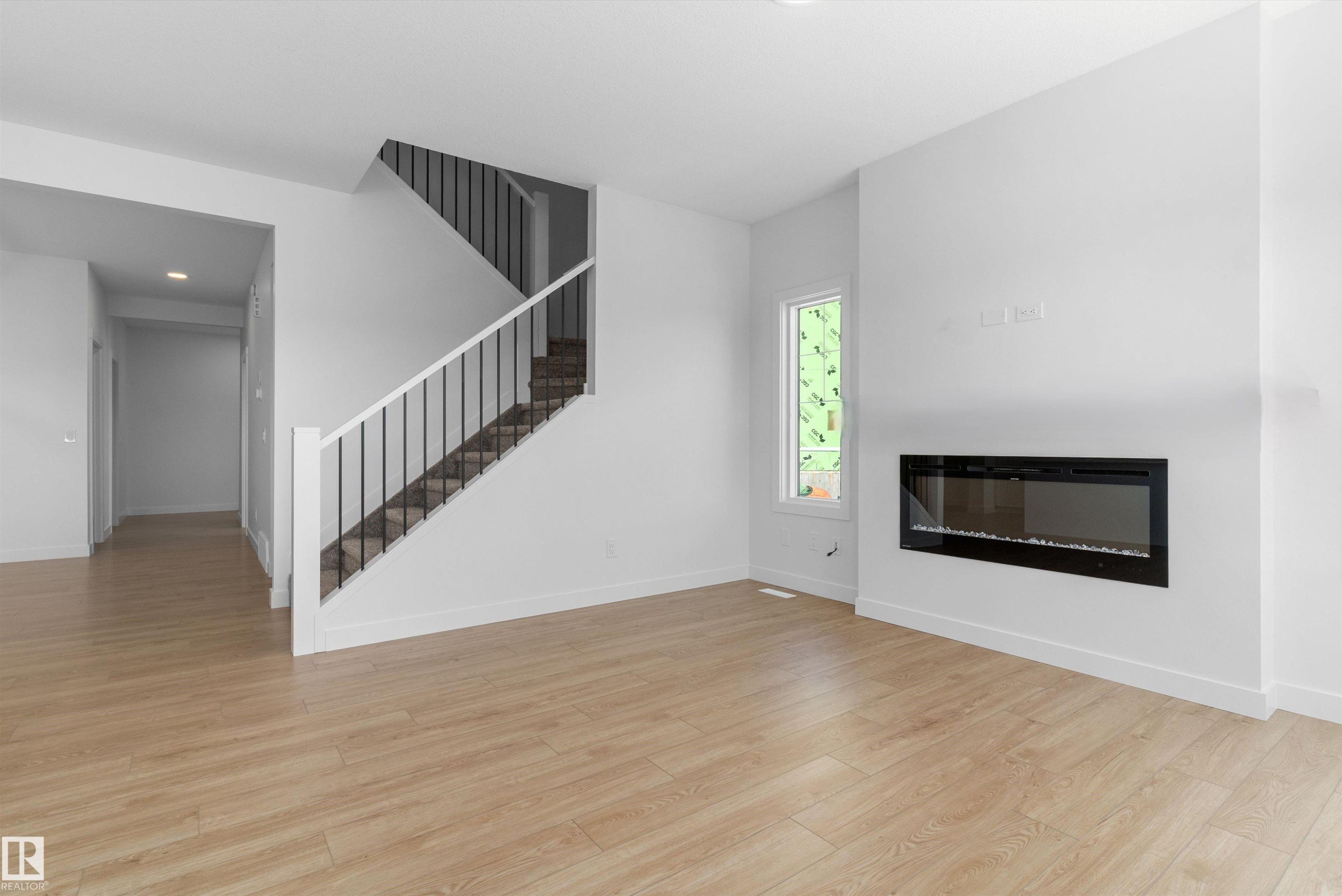 20707 40 Avenue, Edmonton, AB