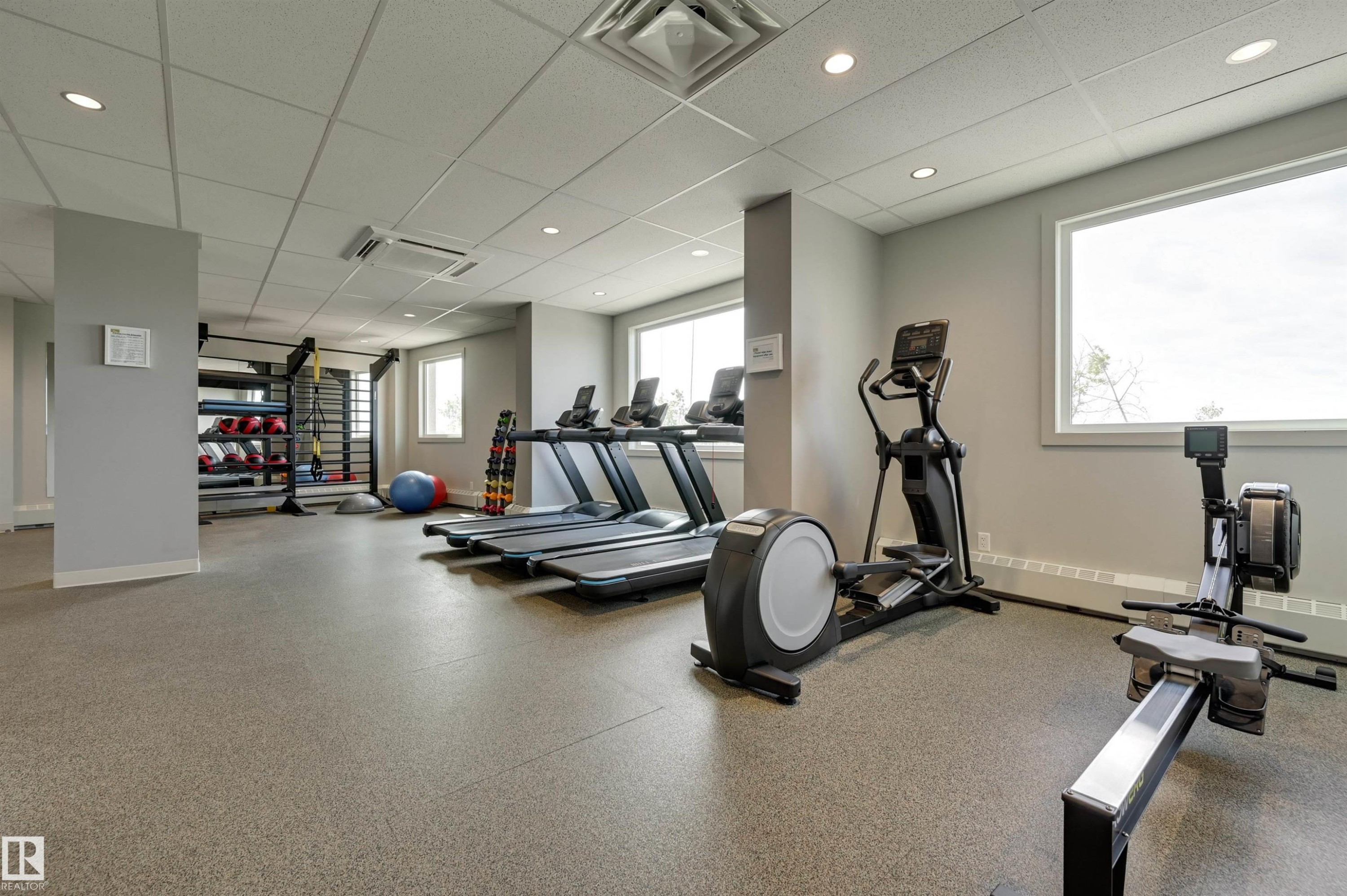 1204 12121 Jasper Avenue, Edmonton, AB - Indoor Photo Showing Gym Room