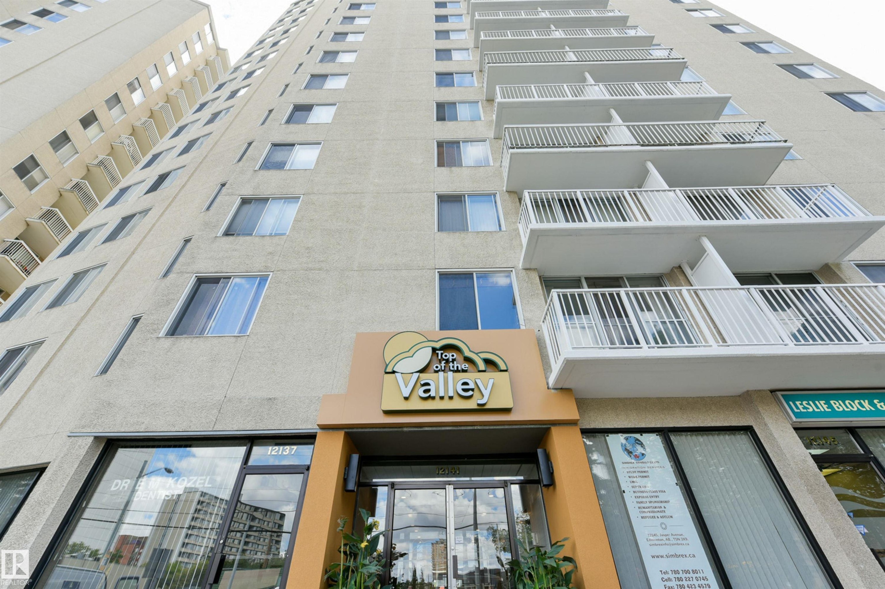 1204 12121 Jasper Avenue, Edmonton, AB - Outdoor