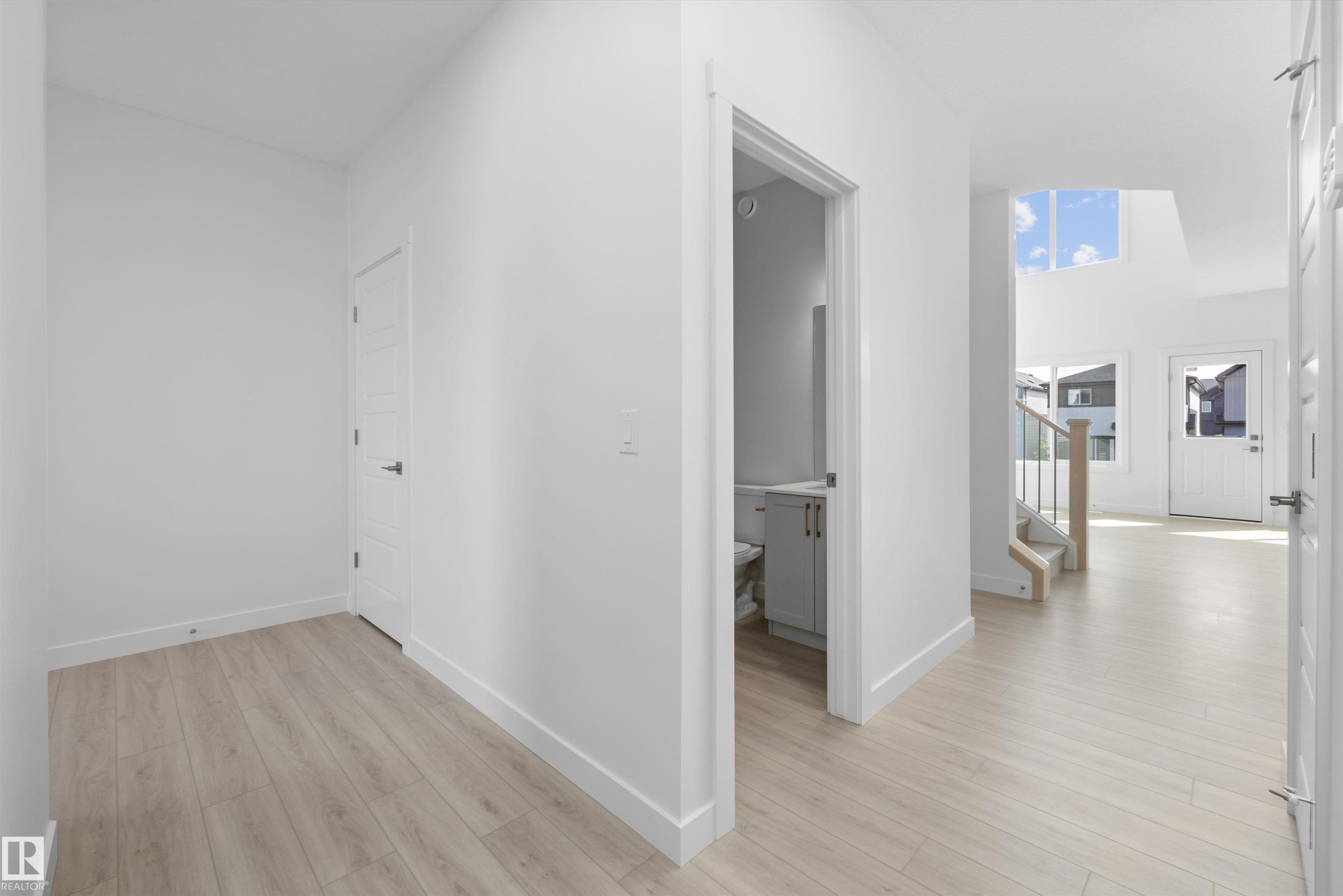 5011 Cawsey Link Sw, Edmonton, AB - Indoor Photo Showing Other Room