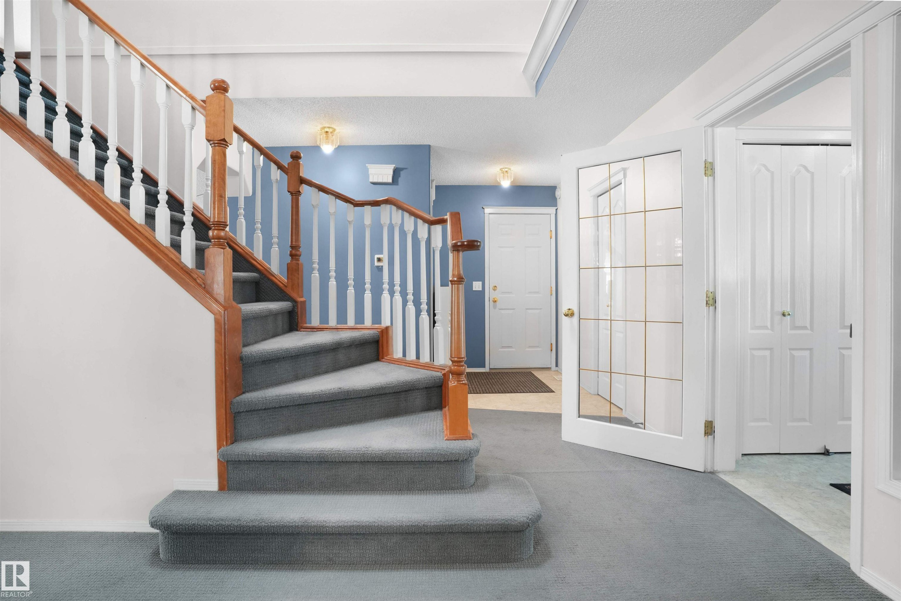 2715 44A Avenue, Edmonton, AB - Indoor Photo Showing Other Room