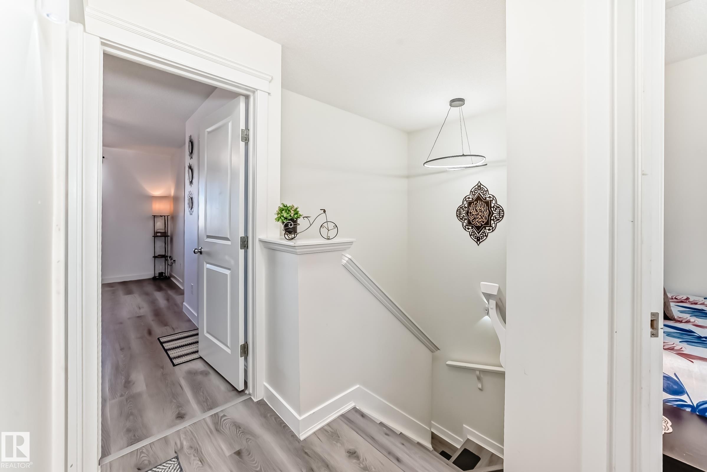 5920 Rue Eaglemont, Beaumont, AB - Indoor Photo Showing Other Room