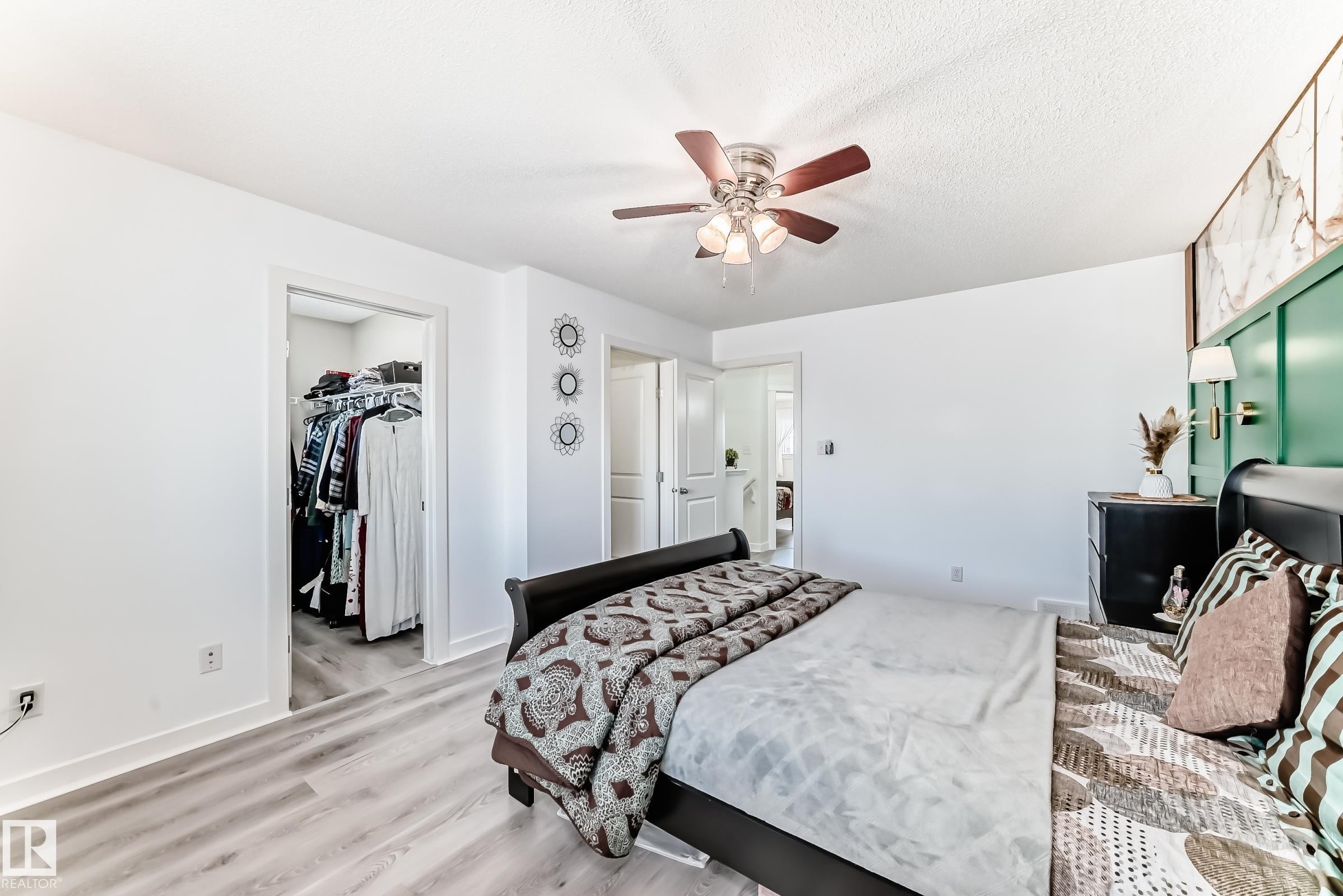 5920 Rue Eaglemont, Beaumont, AB - Indoor Photo Showing Bedroom