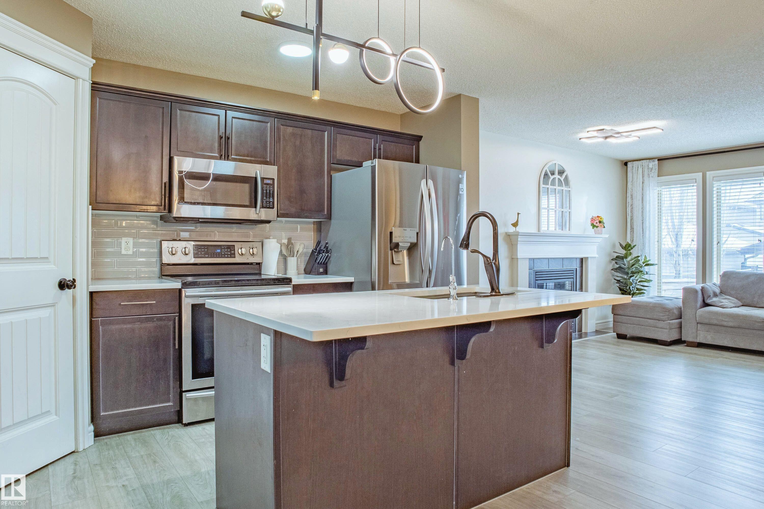 2224 Austin Way, Edmonton, AB