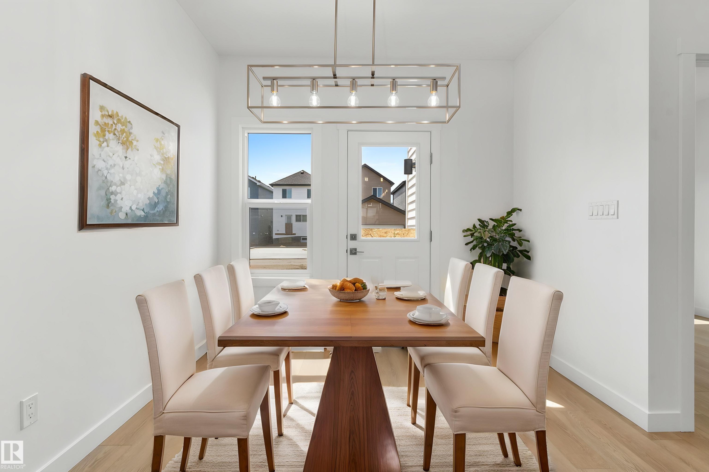 20635 43 Avenue, Edmonton, AB - Indoor Photo Showing Dining Room